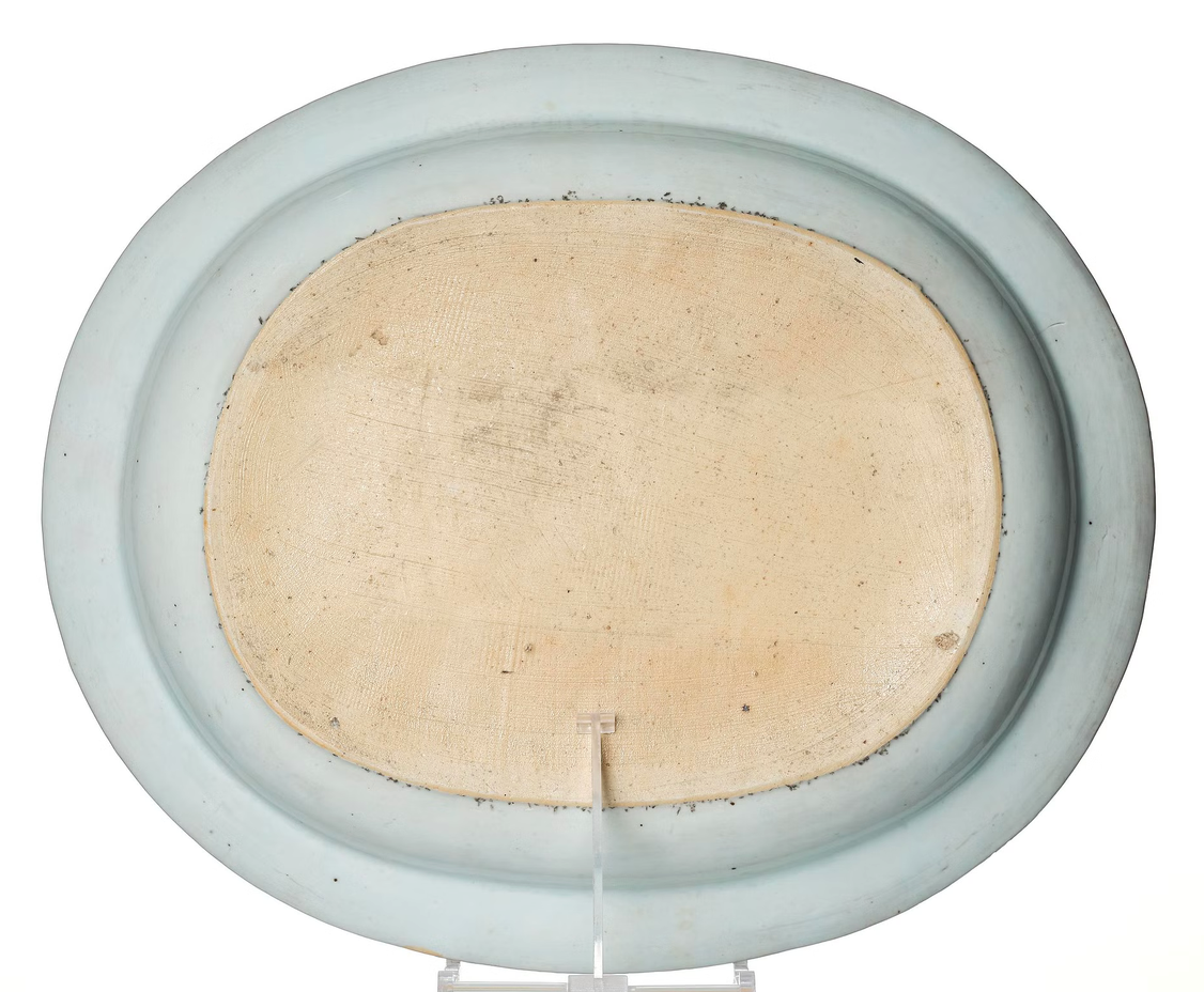 A Chinese Qing Dynasty "Pseudo Tobbaco Leaf" Plater