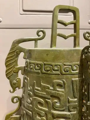 Chinese Archaistic Bronze Ritual Bell, Zhou Dynasty Style having Great Verdigris Patina