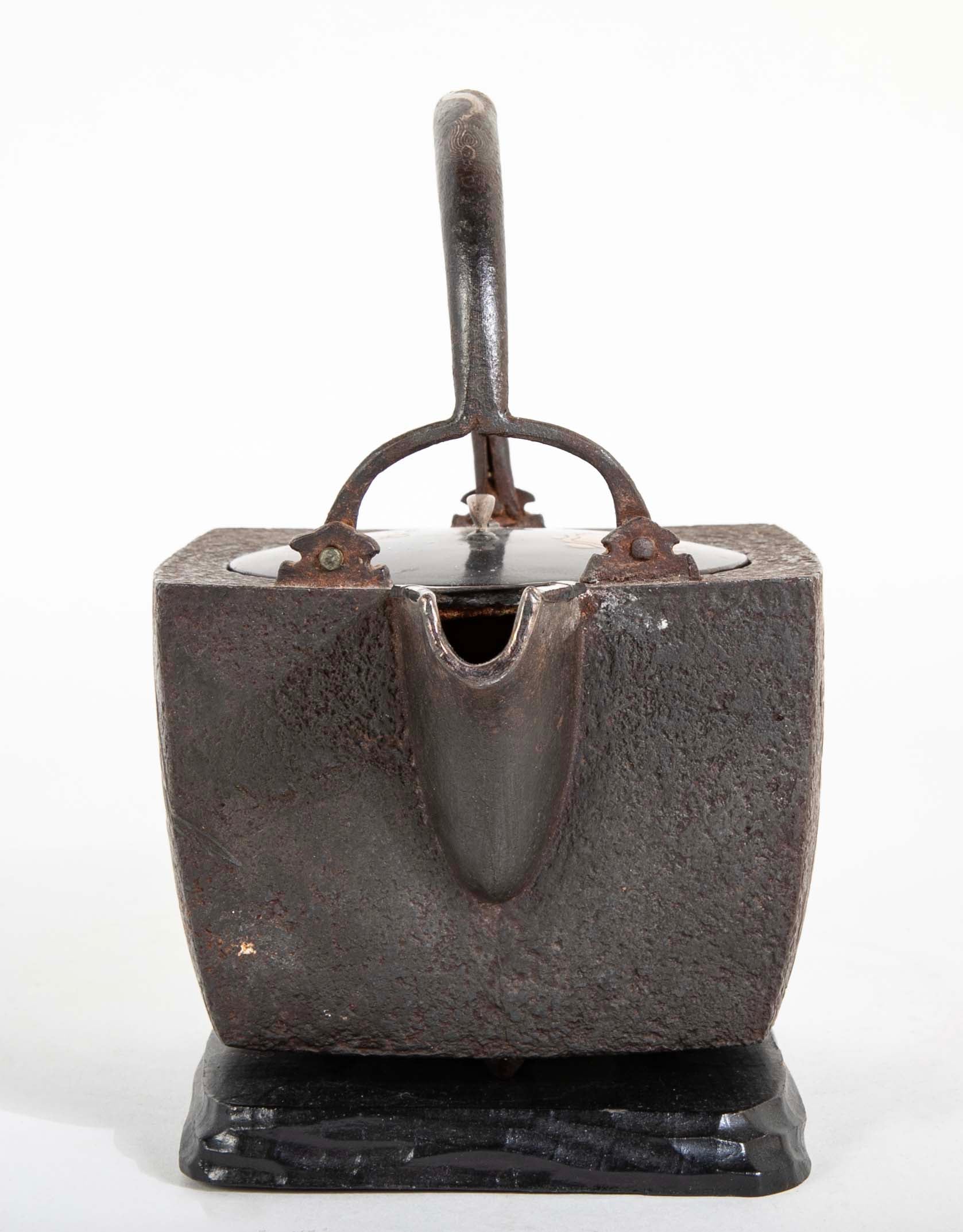 Late Edo / Early Meiji Era Japanese Iron Sake Warmer