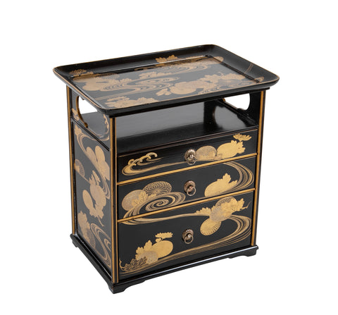 Black & Gilt Lacquer Japanese Tea Chest from the Jayne Wrightsman Collection