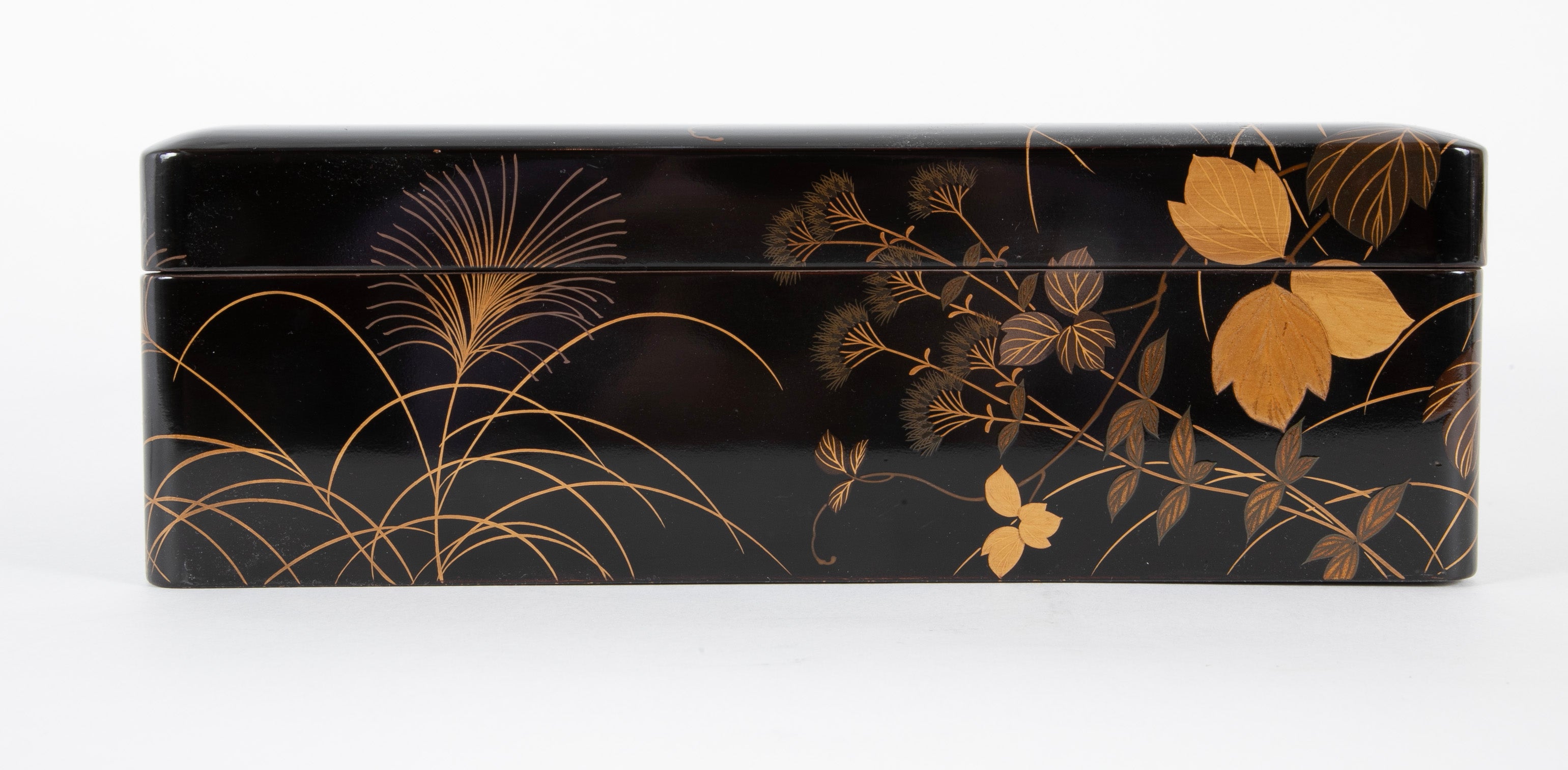 Japanese Meiji/Taisho Period Lacquered Box