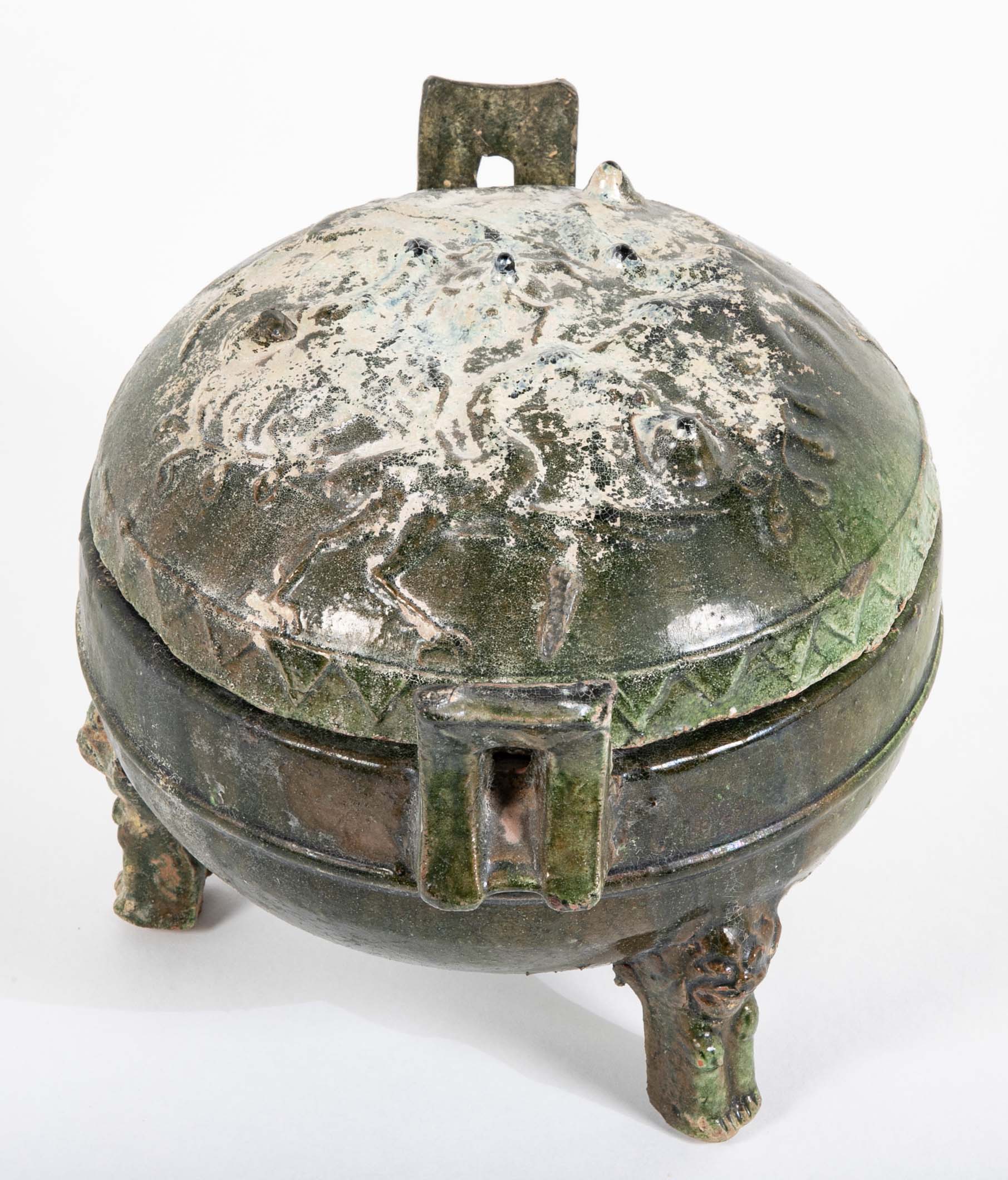 Chinese Rounded Footed Covered Jar