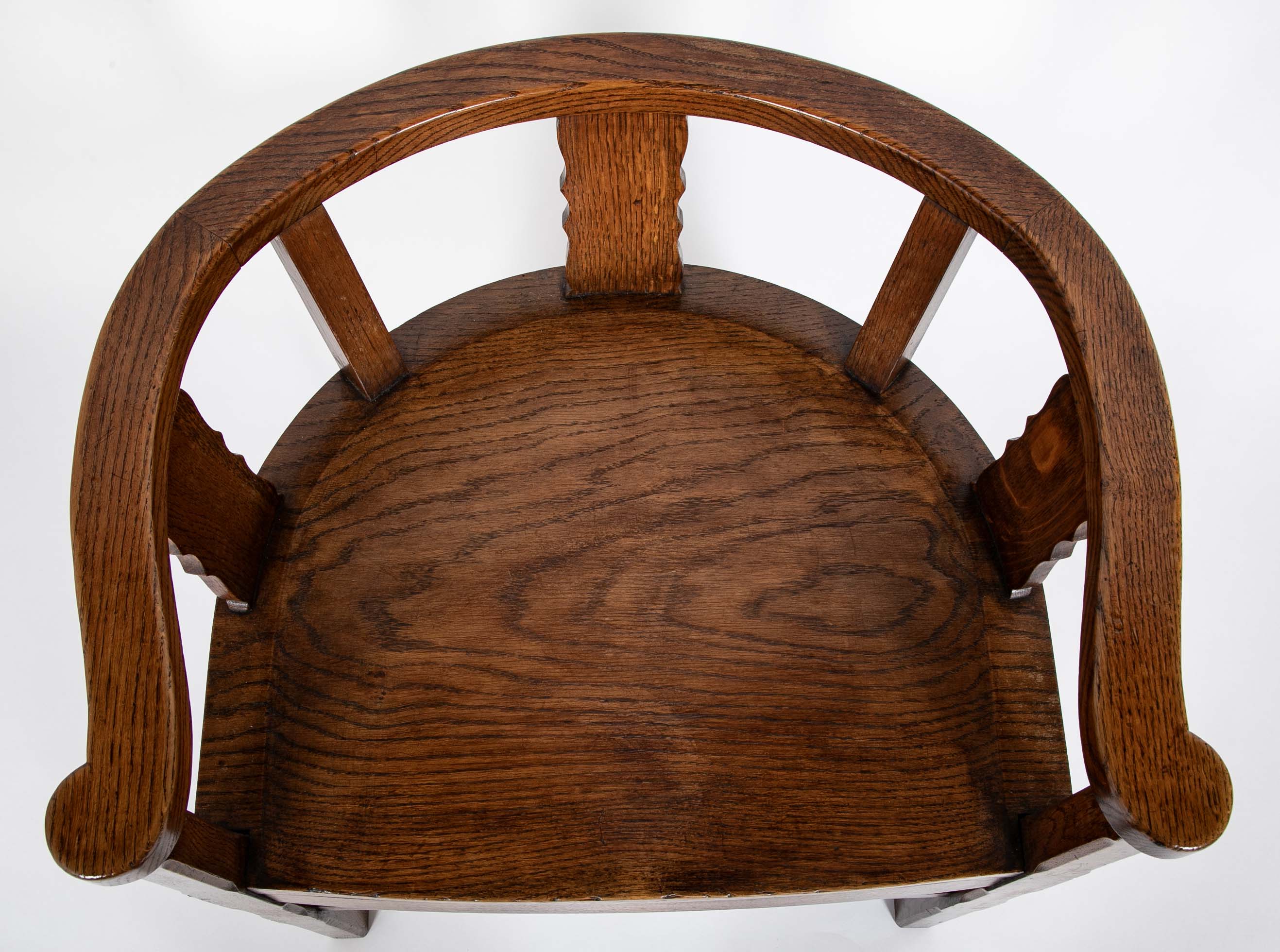 Wylie & Lochhead Furniture (Glasgow) Tub Chair