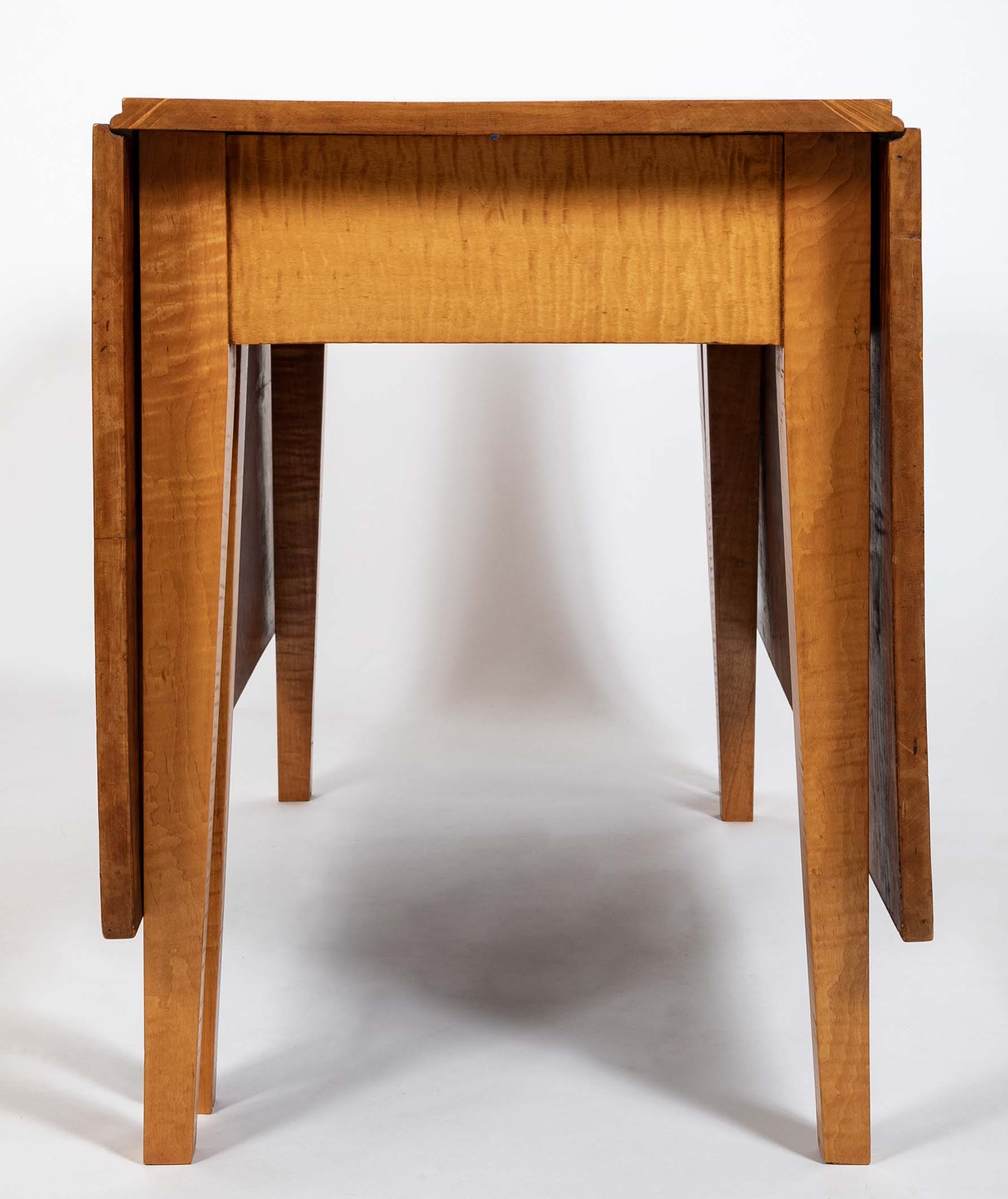 An American Federal Drop Leaf Tiger Maple Table