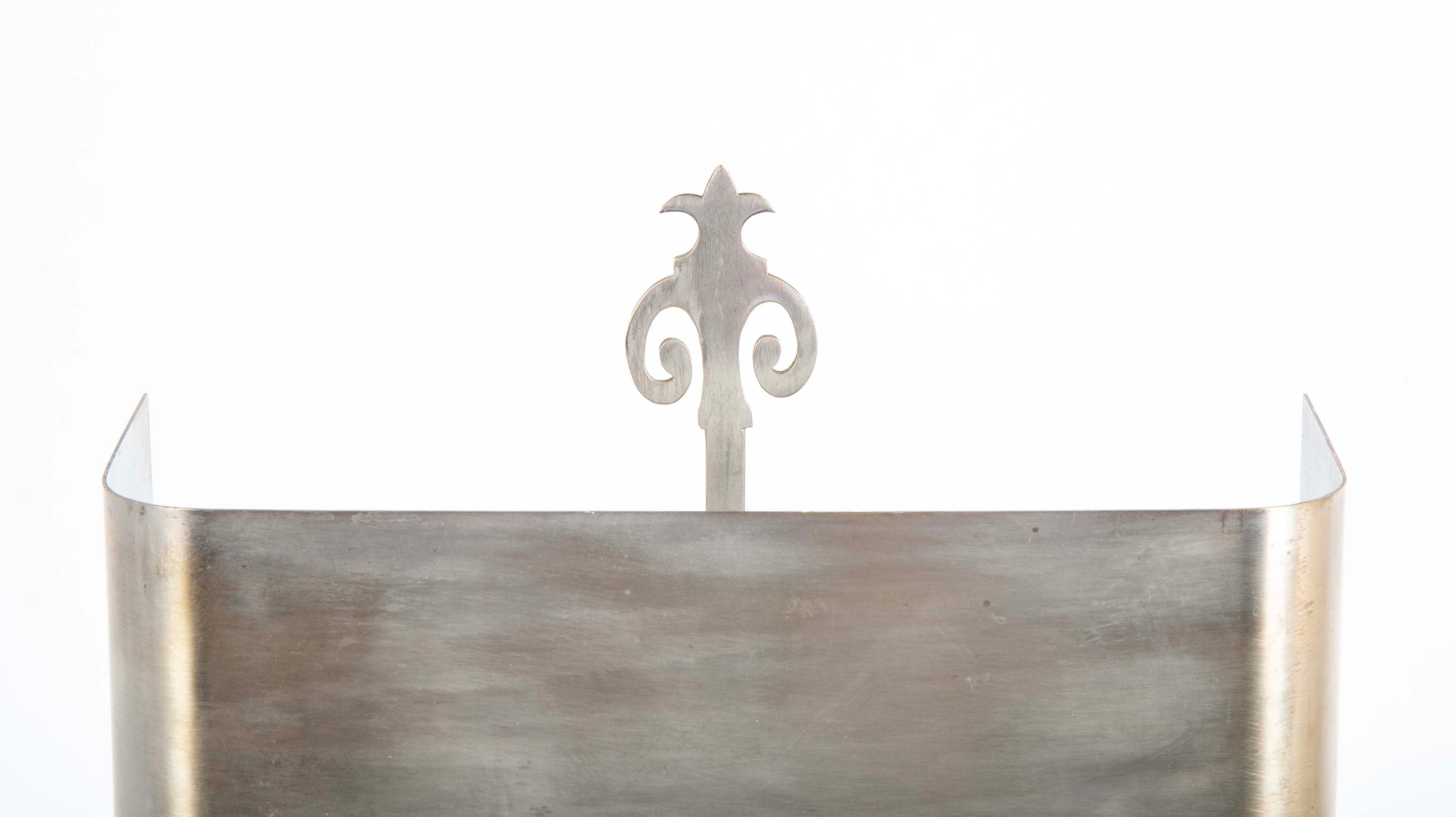 Maison Charles et Fils Flat Lamp in Cut Out Metal