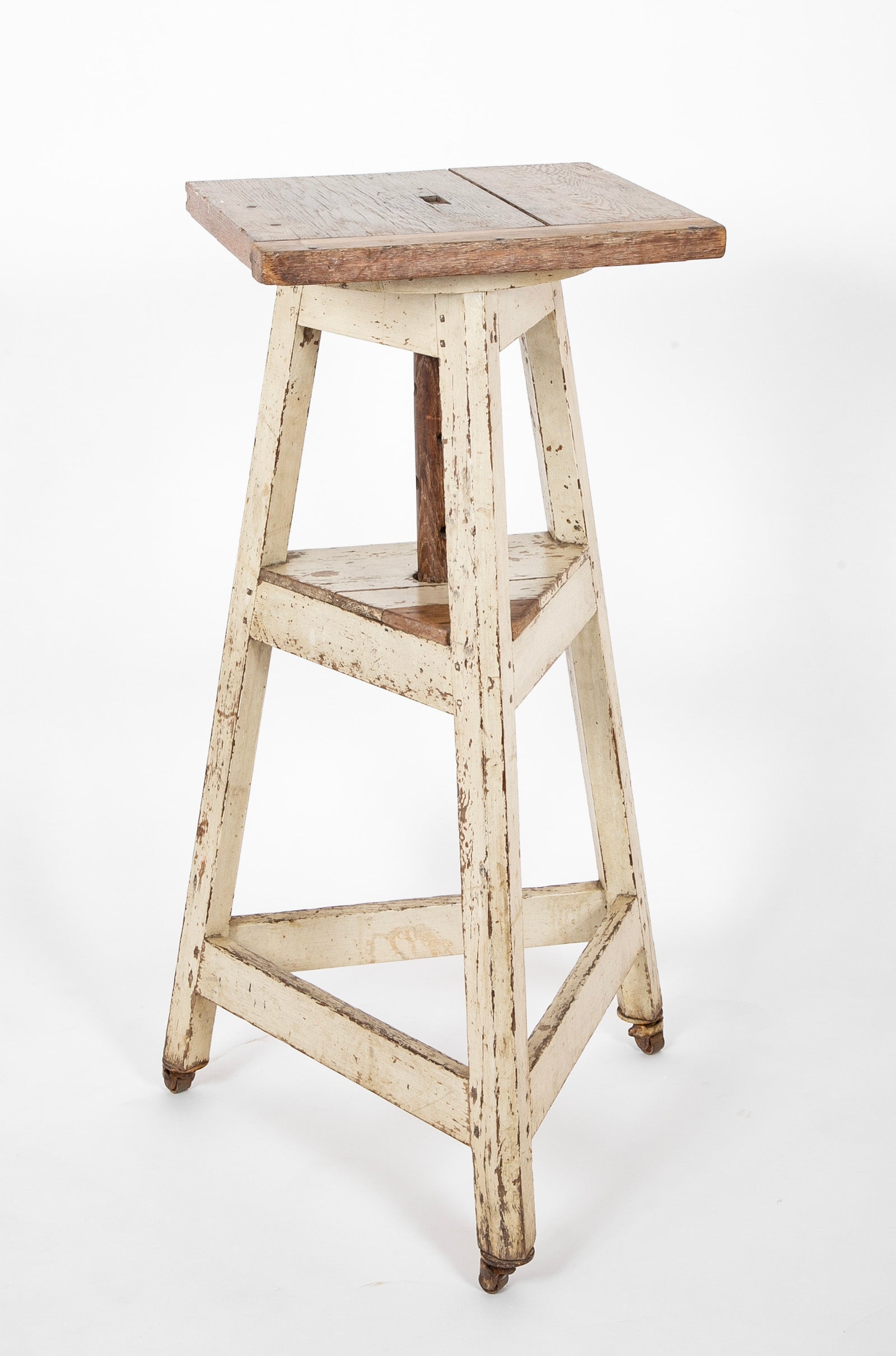 Sculptor's Wooden Saddle