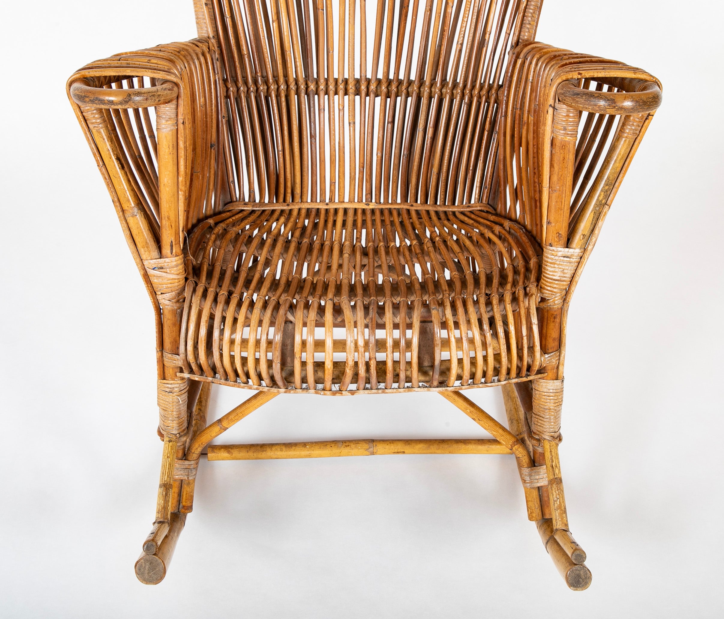 Capacious Italian Rattan Rocking Chair Attributed to Franco Albini
