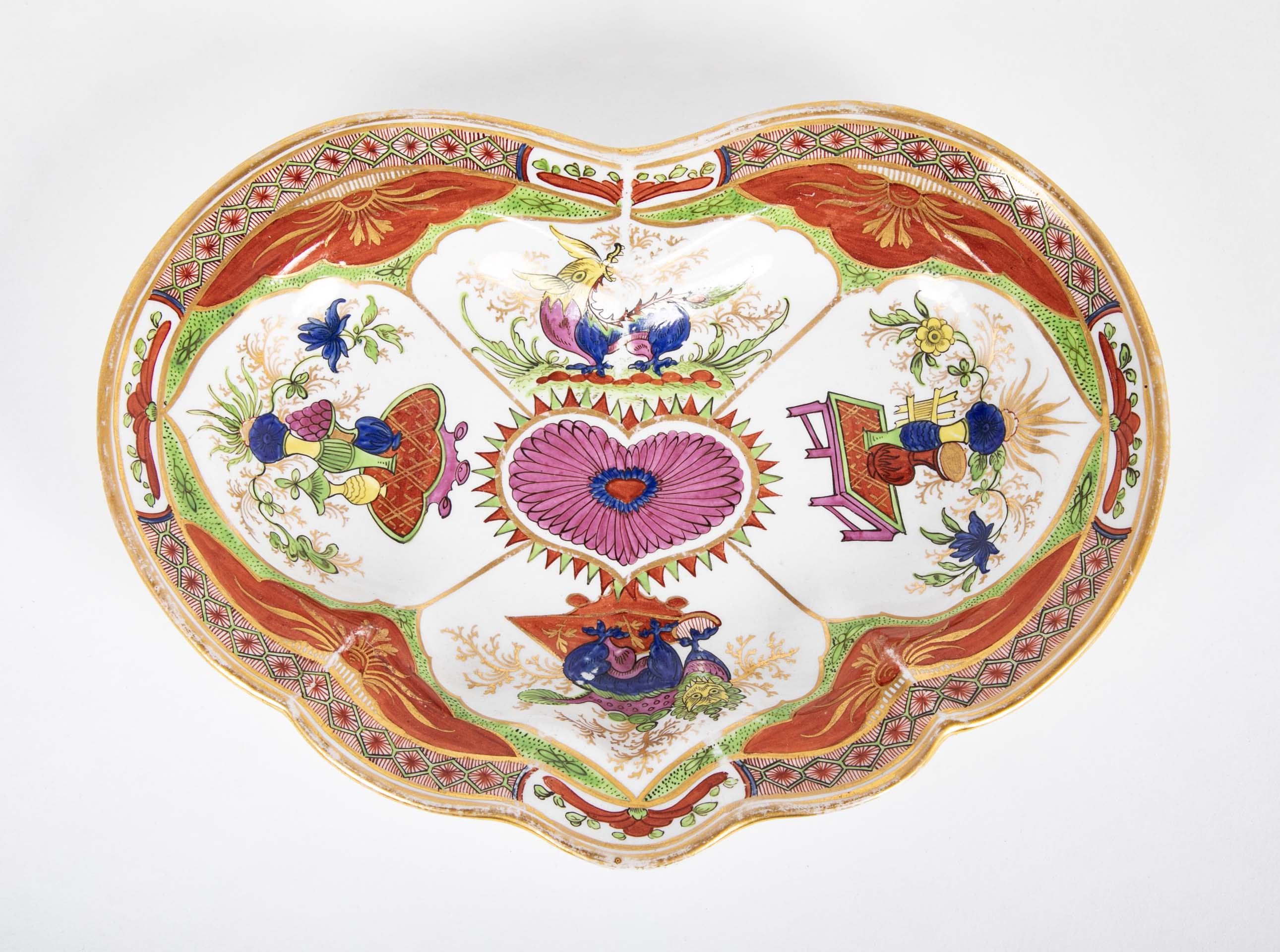 A Dragons in Compartments Scalloped Serving Dish by Chamberlains Worcester