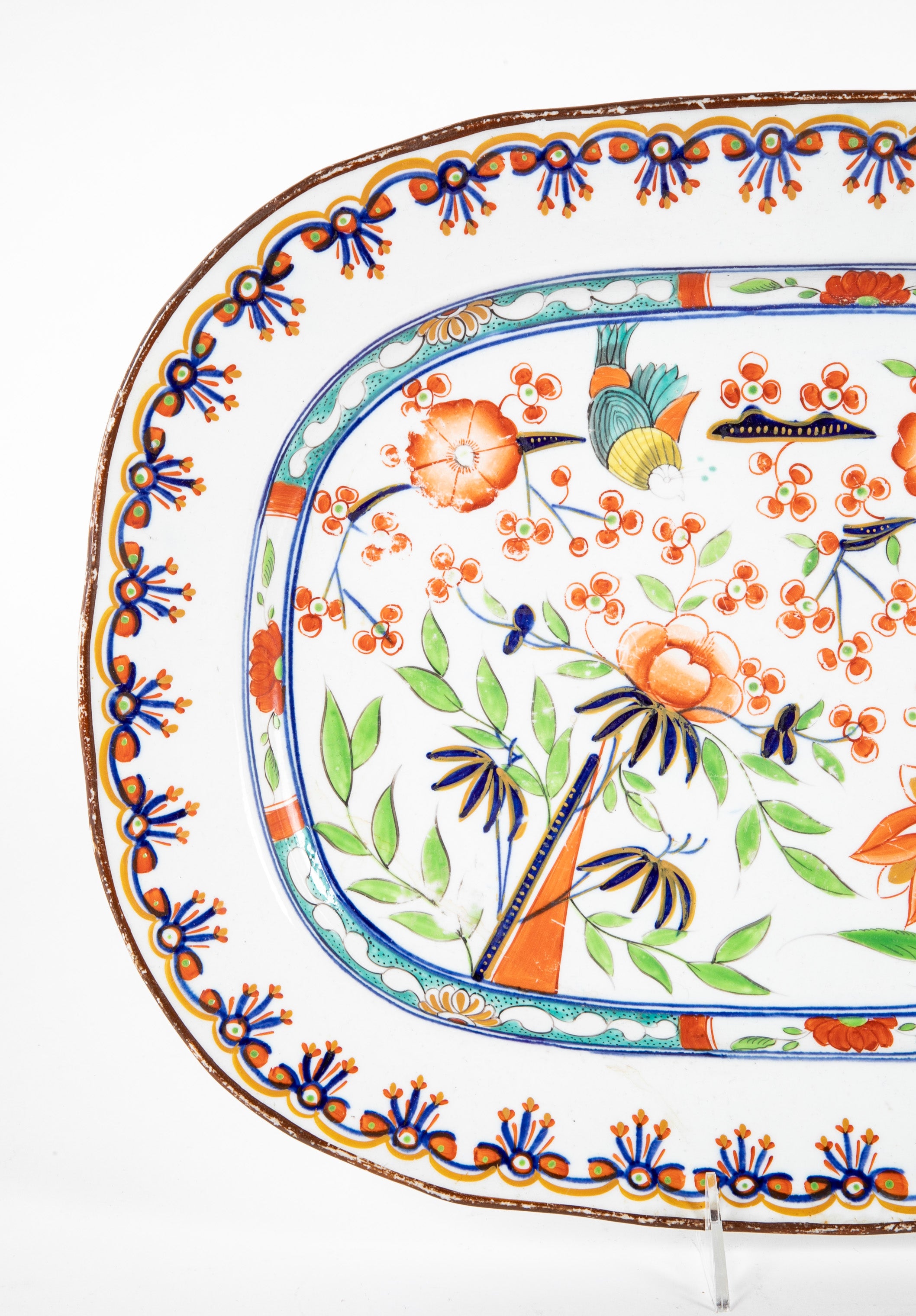 Early 19th Century English Coalport Platter in the Kakiemon Style