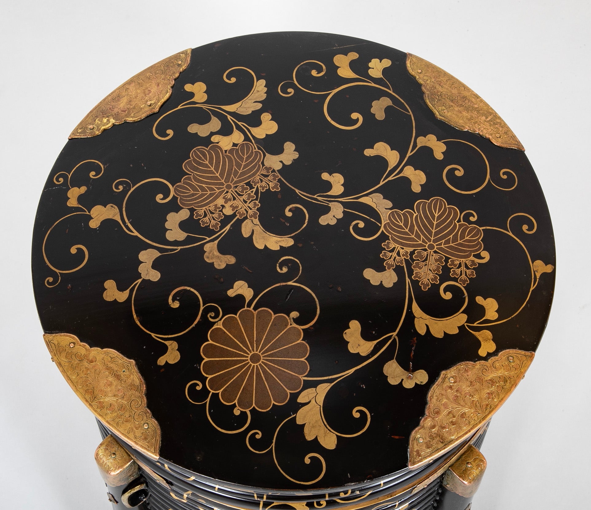 Japanese Four Legged Black Lacquer Container Having Gilt Scrolling Vine Decor