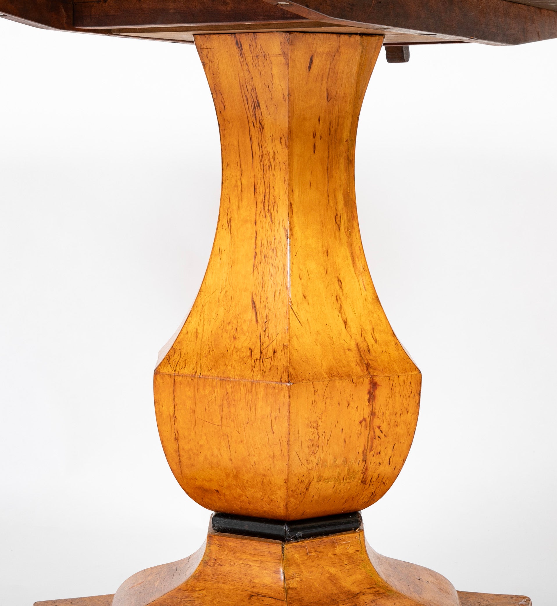 19th Century Northern European Biedermeier Table of Quilted Beech