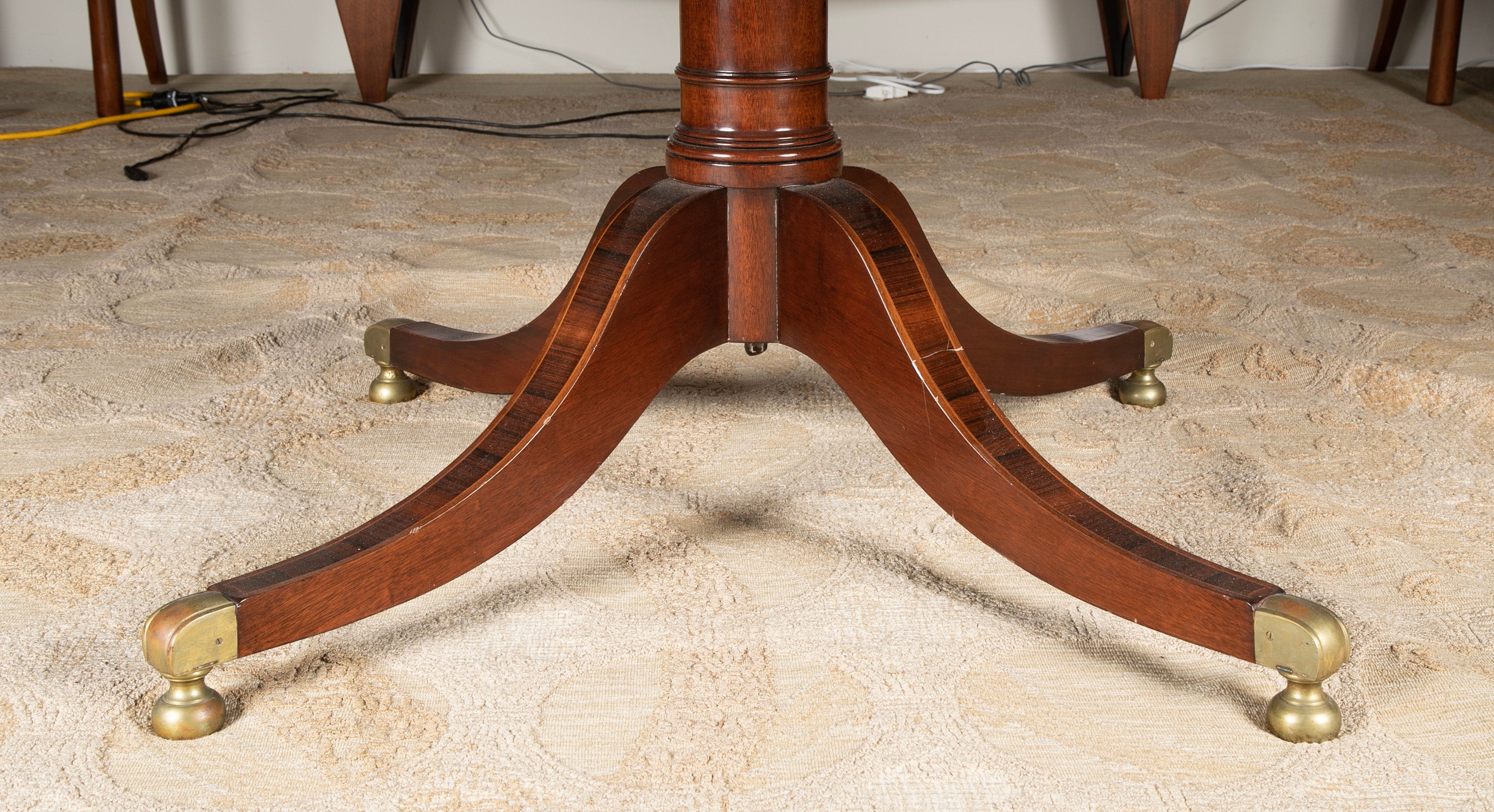 A Regency Style Jupe Dining Table in Mahogany