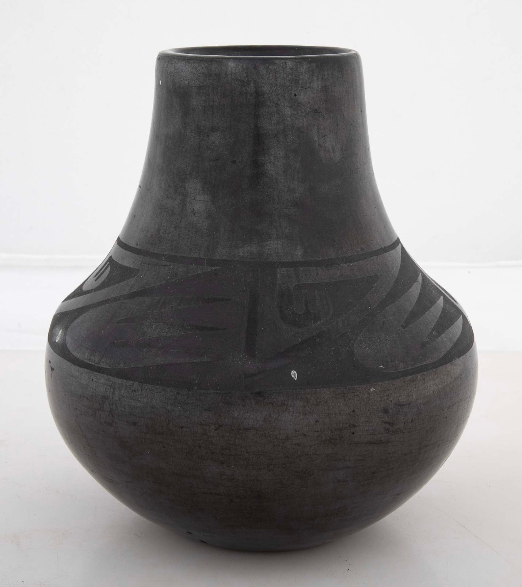 Lupita Vigil Martinez Pueblo Blackware Vase with Birds