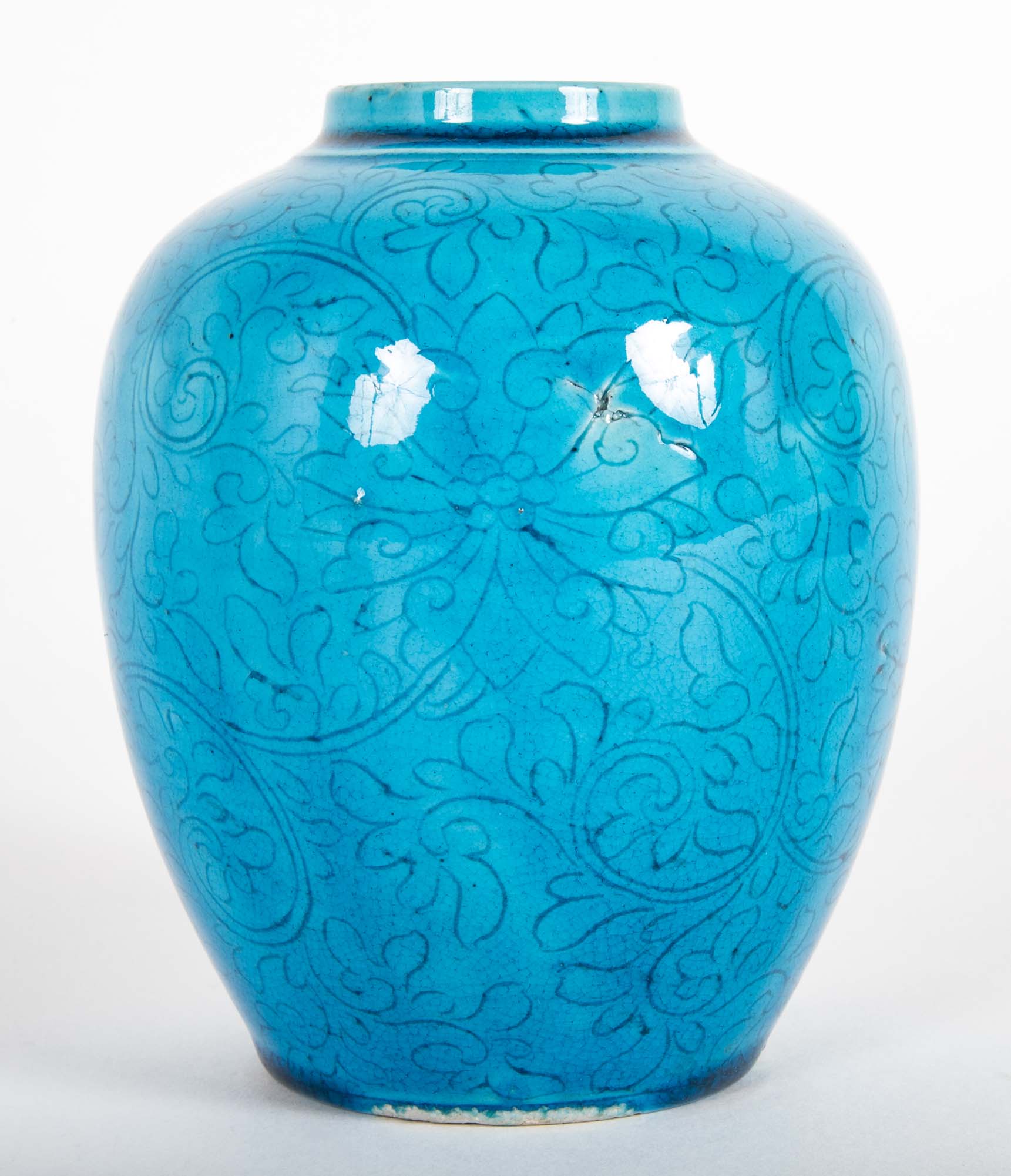 Chinese Qing Dynasty Turquoise Ceramic Jar