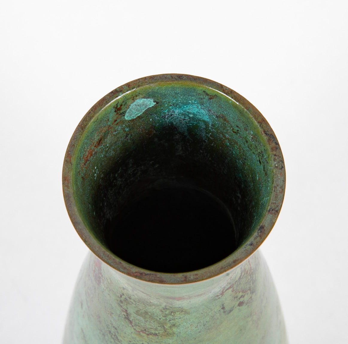 Hasegawa Yoshihisa Green Patinated Bronze Vase