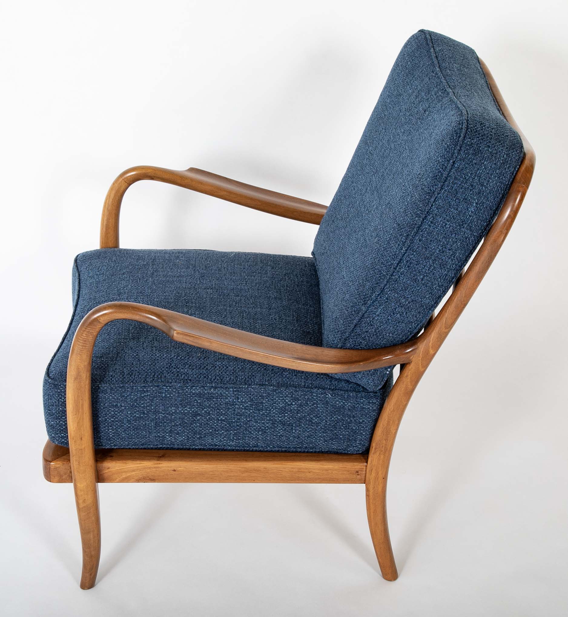Pair of Danish Modern Armchairs by Fritz Hansen: Model 1605