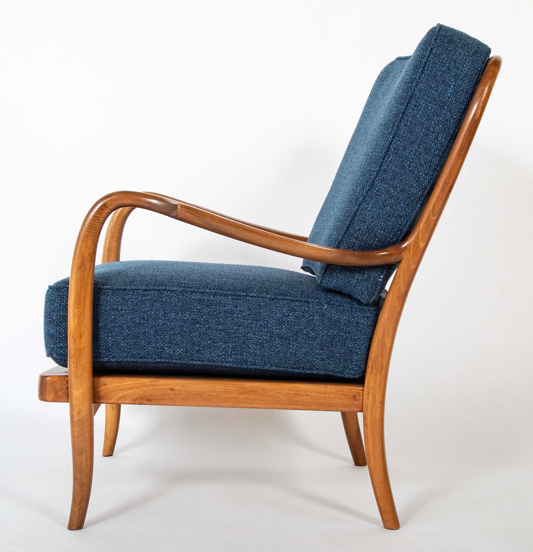 Pair of Danish Modern Armchairs by Fritz Hansen: Model 1605
