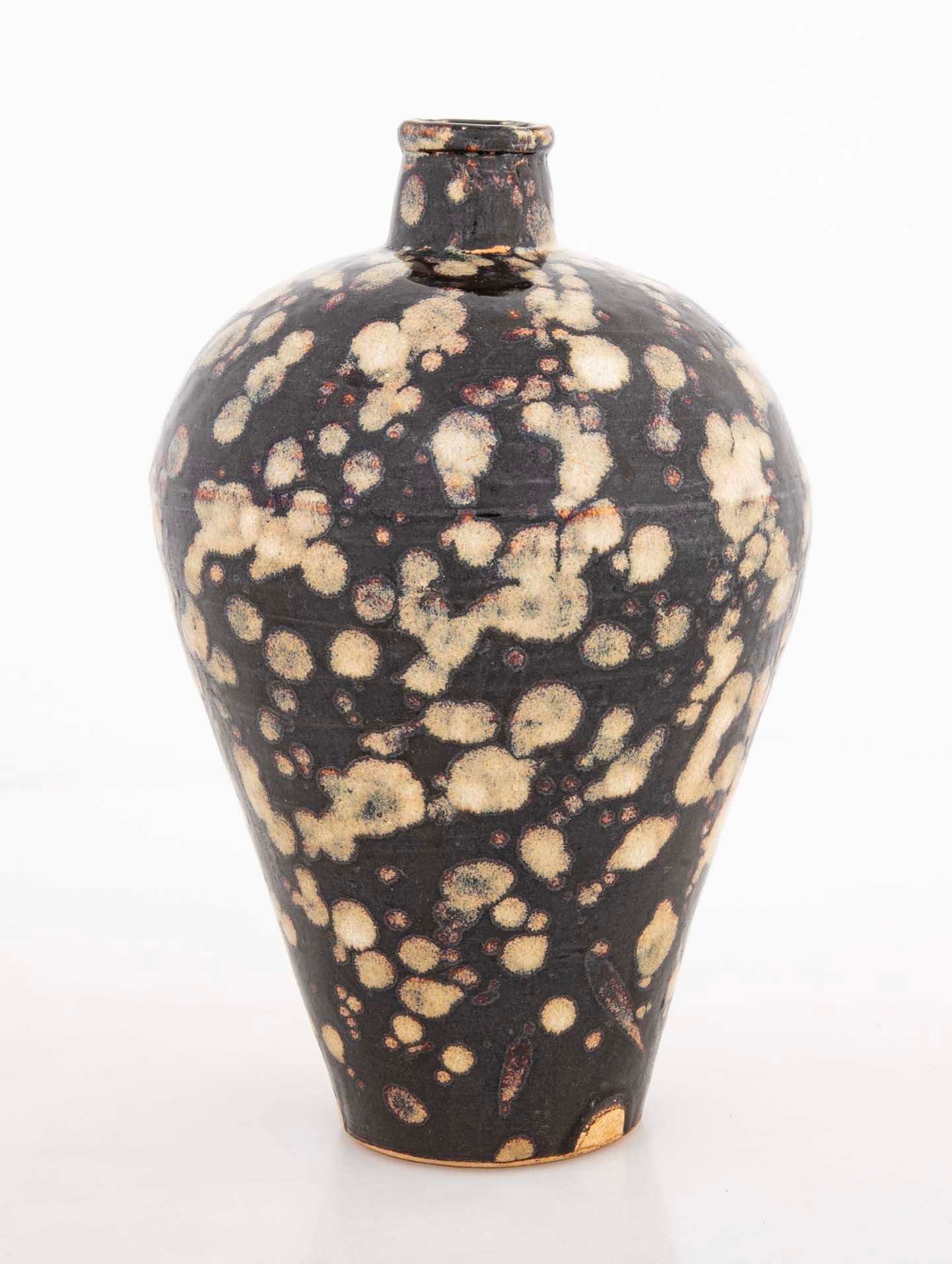 Jizhou Tortoiseshell Glazed Meiping Form Vase