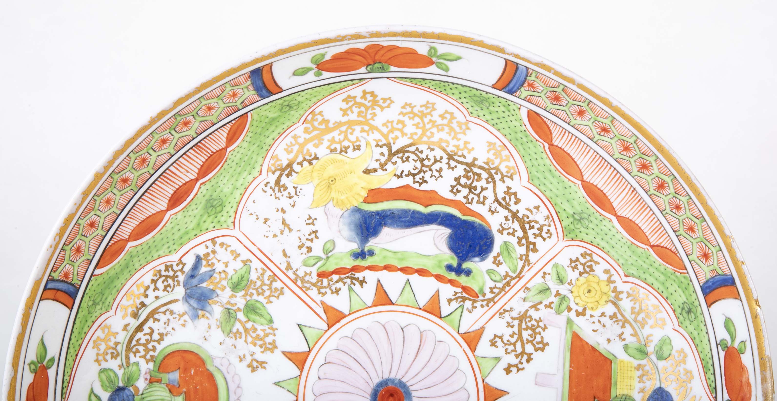 A Shallow Worcester Porcelain "Dragons in Compartments" Bowl