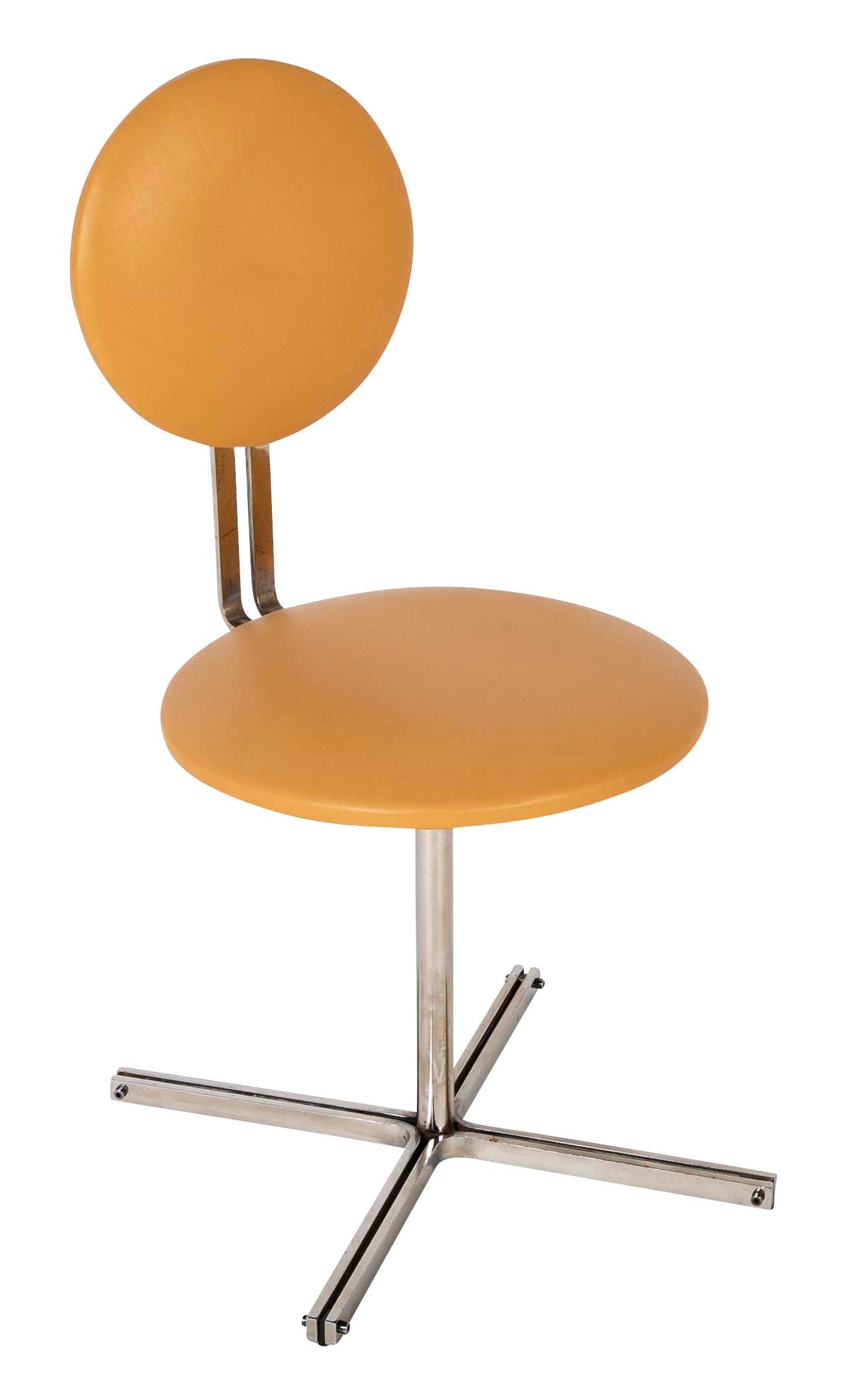 A Mid-Century Leather Upholstered Swirl Chair