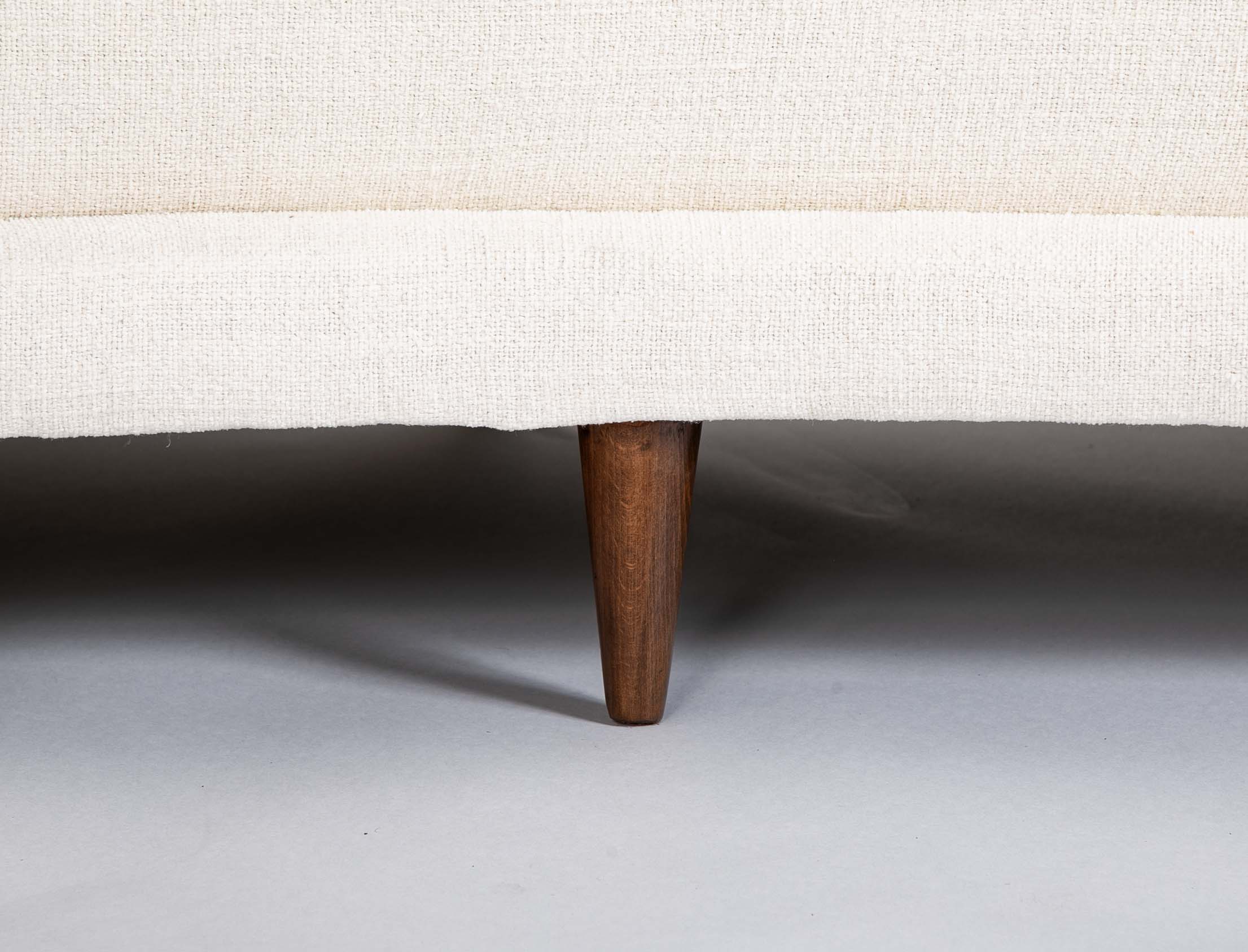 "Divine Curve" Sofa By Federico Munari (Italy · 1907–1998) Circa 1950's
