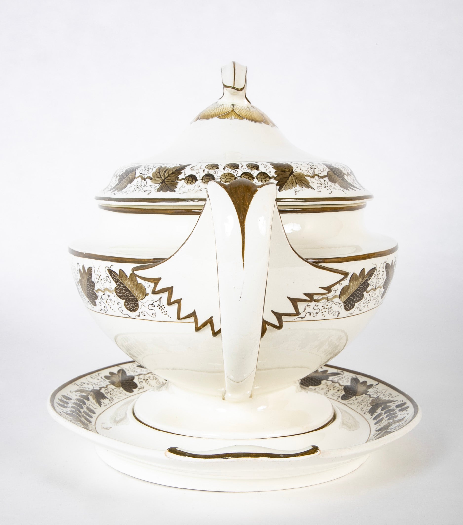 Spode Grisaille Decorated Creamware Covered Tureen with Underplate