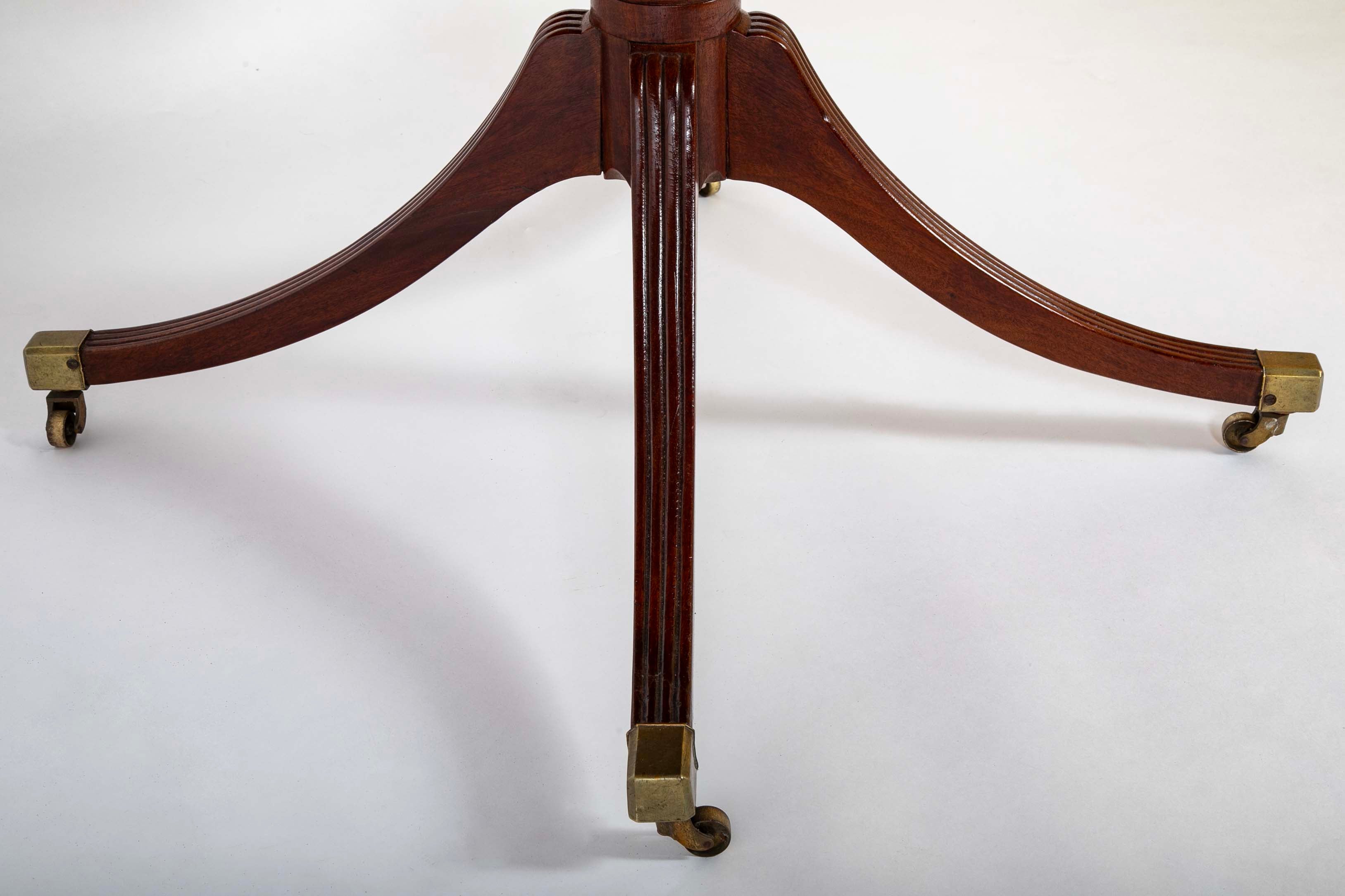 Early 19th Century American Classical Wine Table