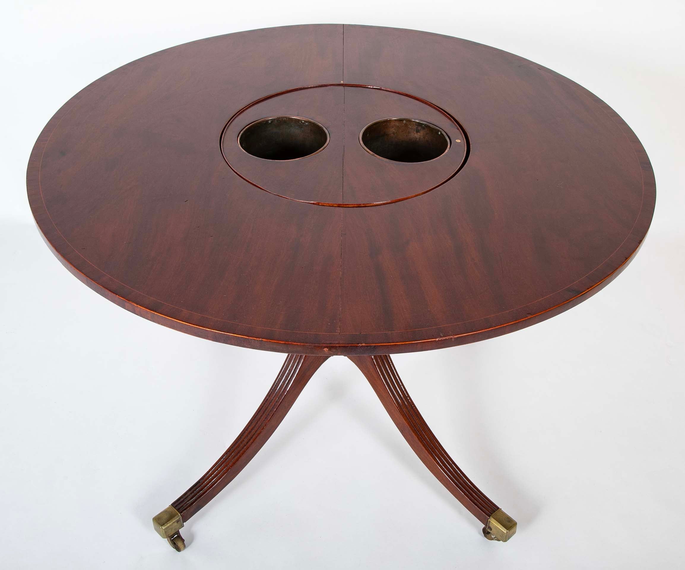 Early 19th Century American Classical Wine Table