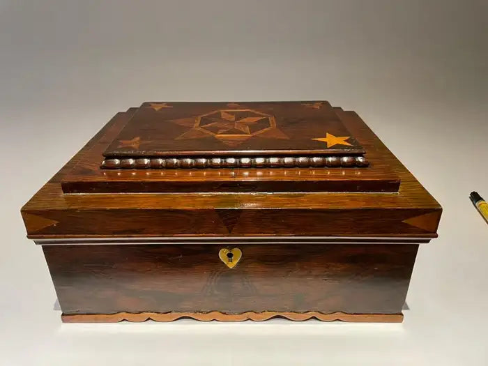19th Century American Rosewood Box with Fruit Wood Star Inlay