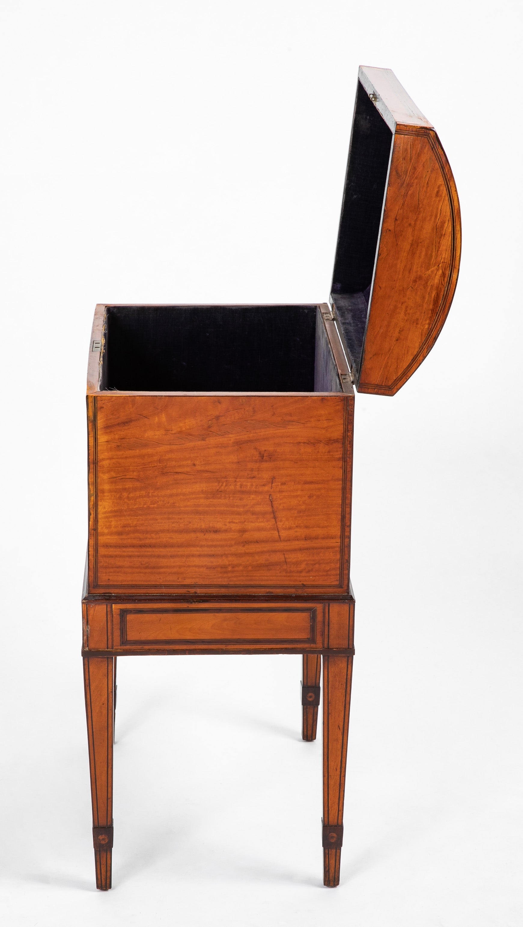 George III ( Hepplewhite ) Satinwood Banded Classical Cellarette