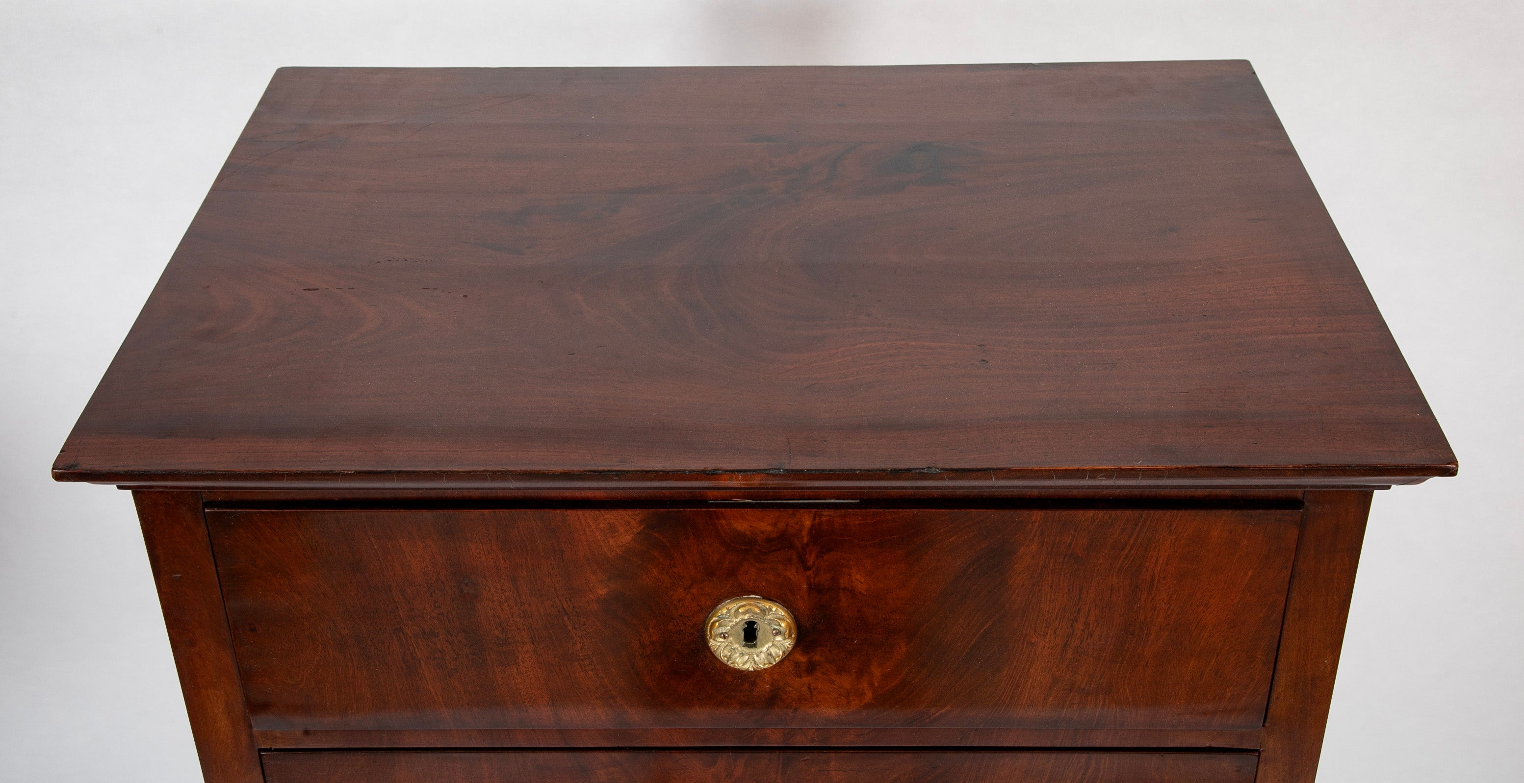 A 19th Century Baltic Mahogany 8 Drawer Semanier