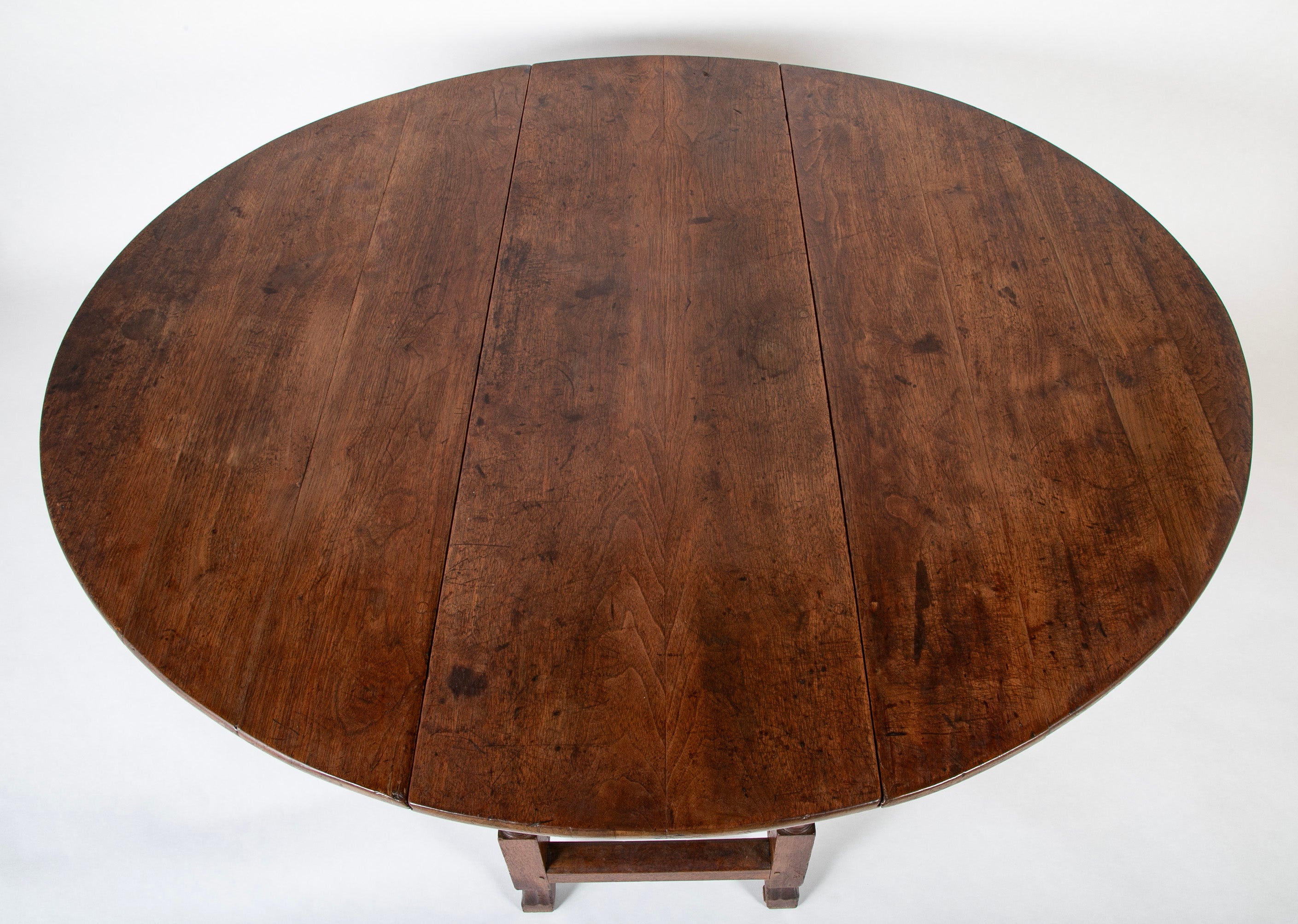 William & Mary Period Walnut Gate Leg Table