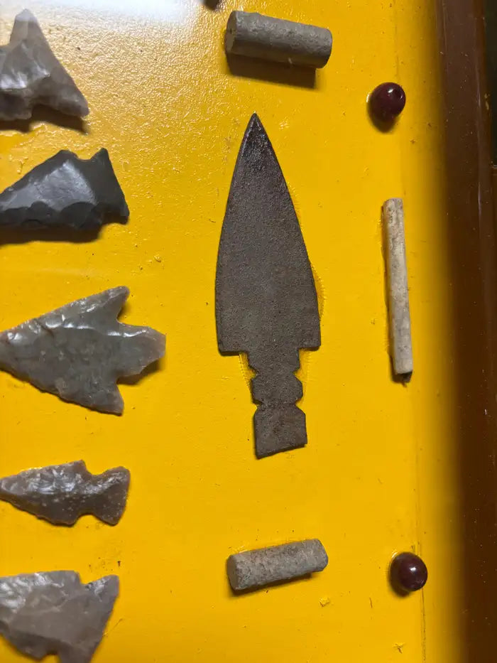 Arrowhead Collection, Eastern Woodlands Indians Artifacts, Stone, Copper, Bone