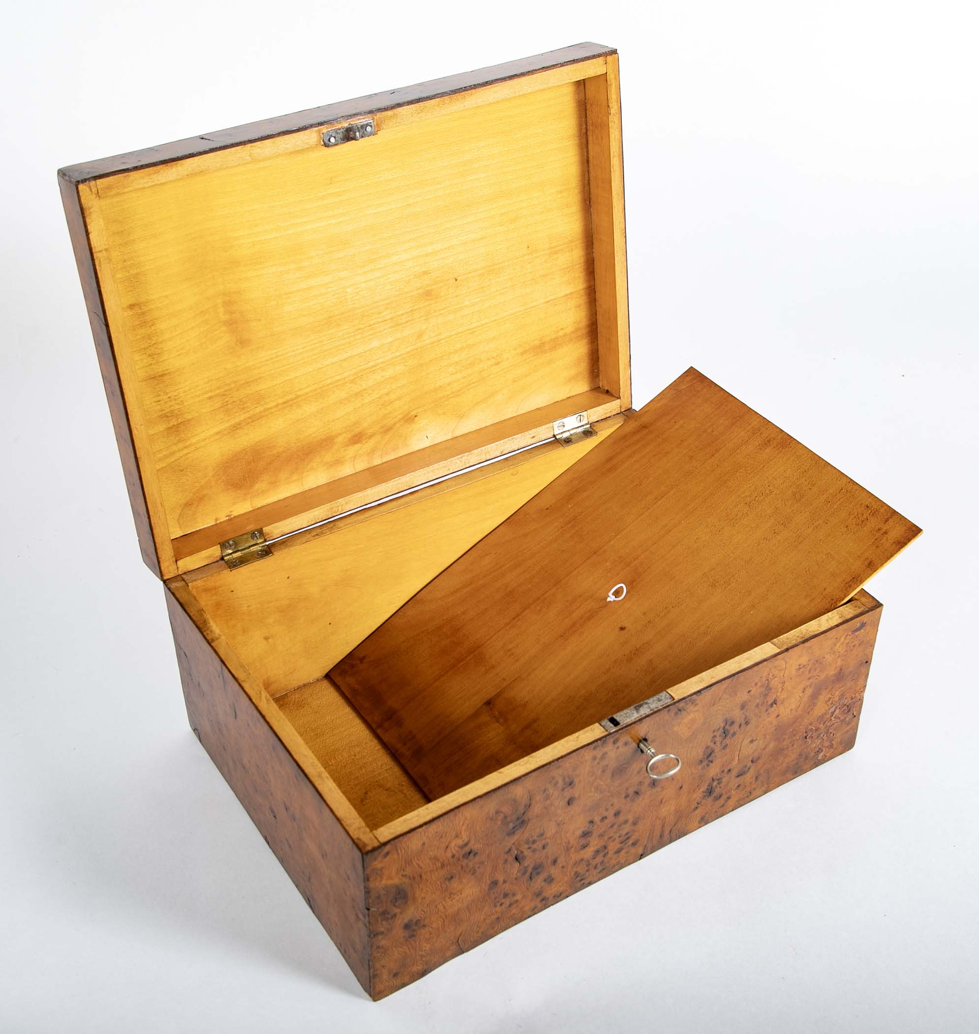 Early 19th Century Regency Burlwood Box with Key