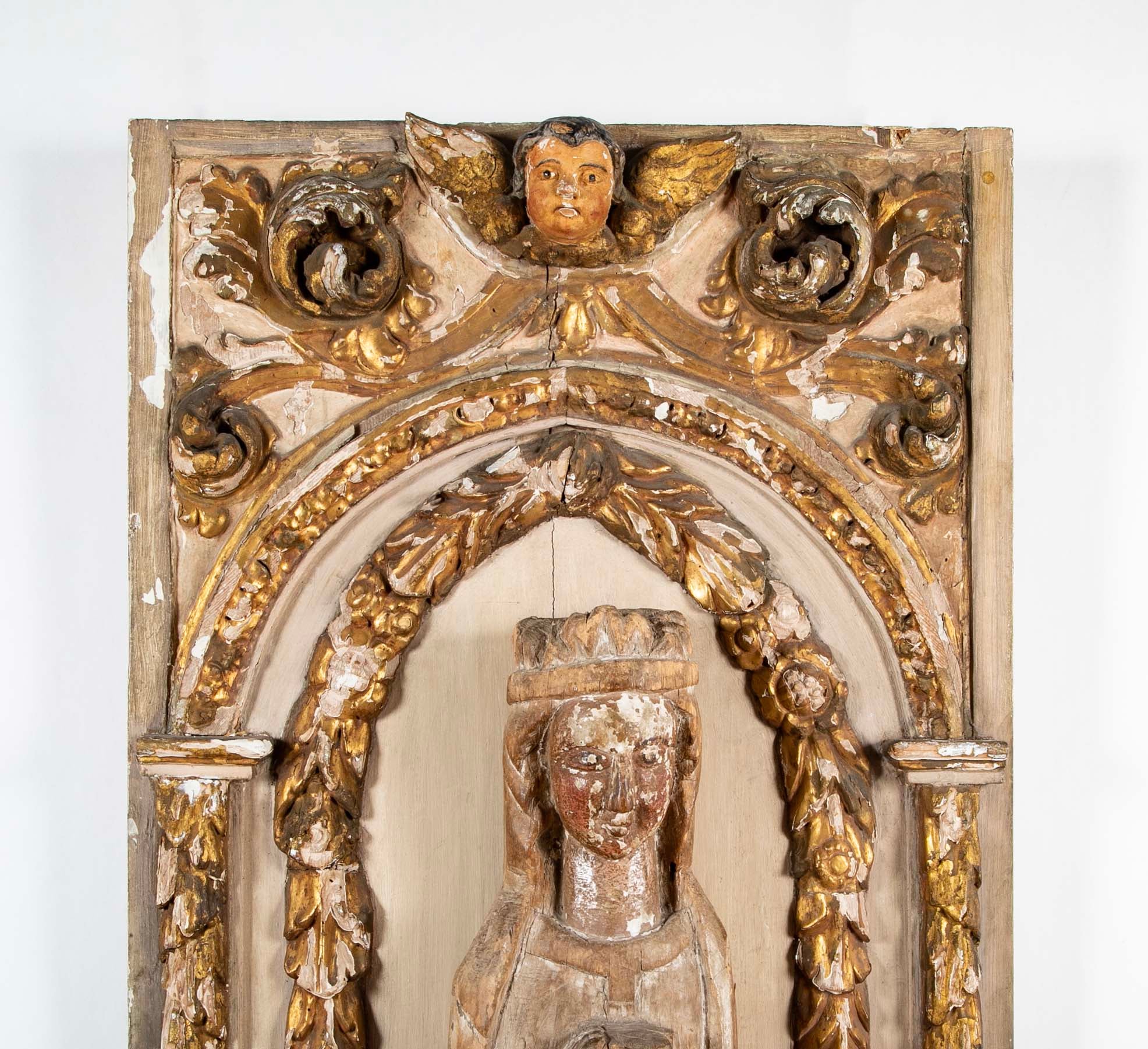 Beautifully Carved Catholic Panneau de Bois with Madonna and Angels
