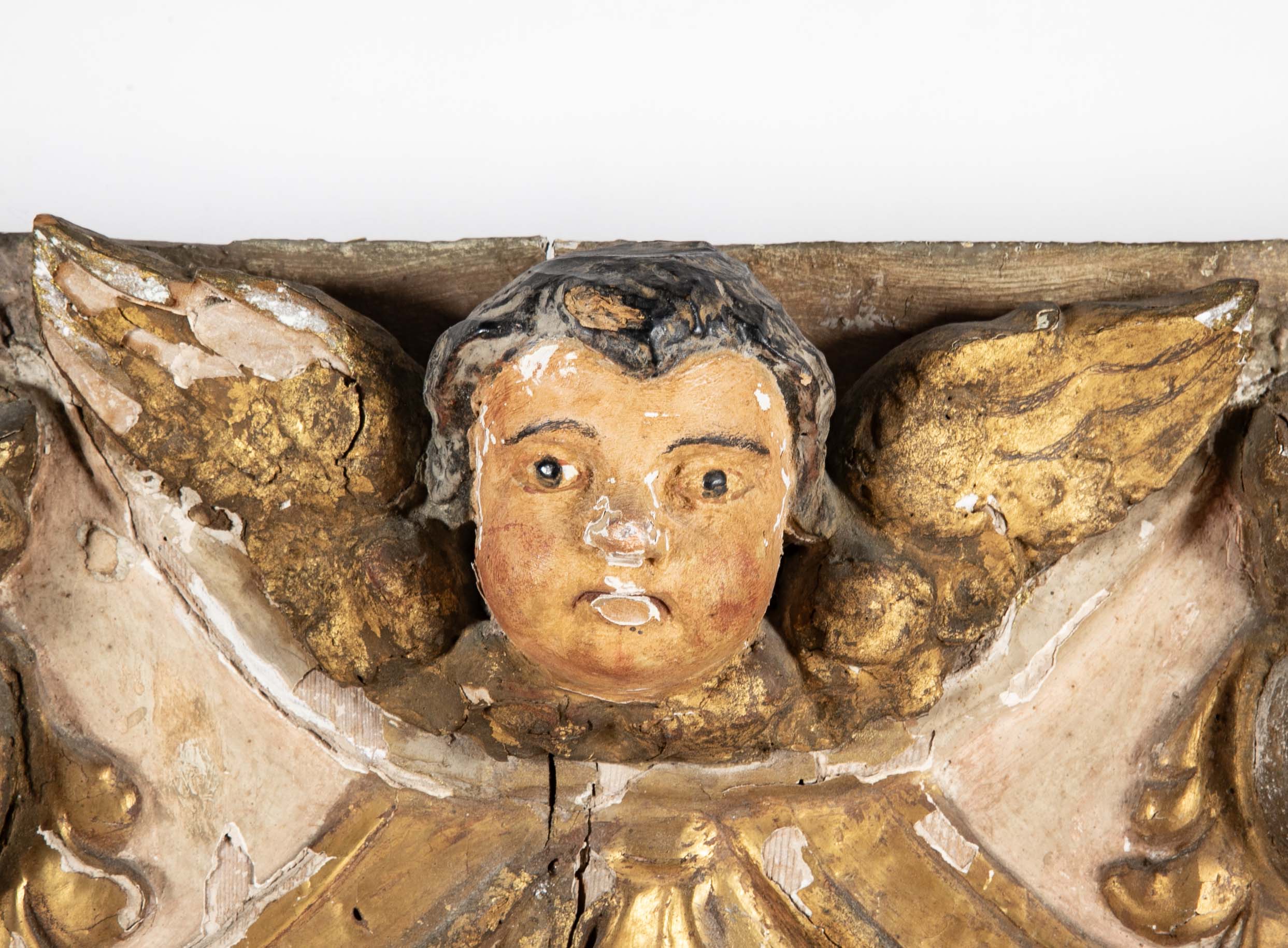 Beautifully Carved Catholic Panneau de Bois with Madonna and Angels