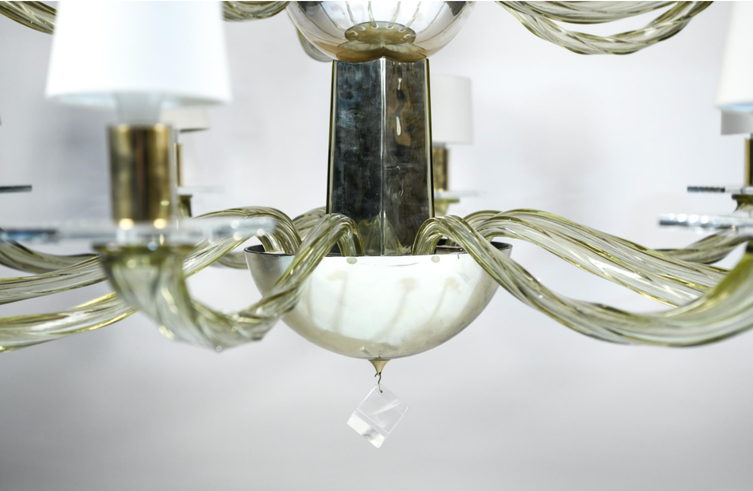 A Large Donghia 15 Arm Murano Glass Chandelier