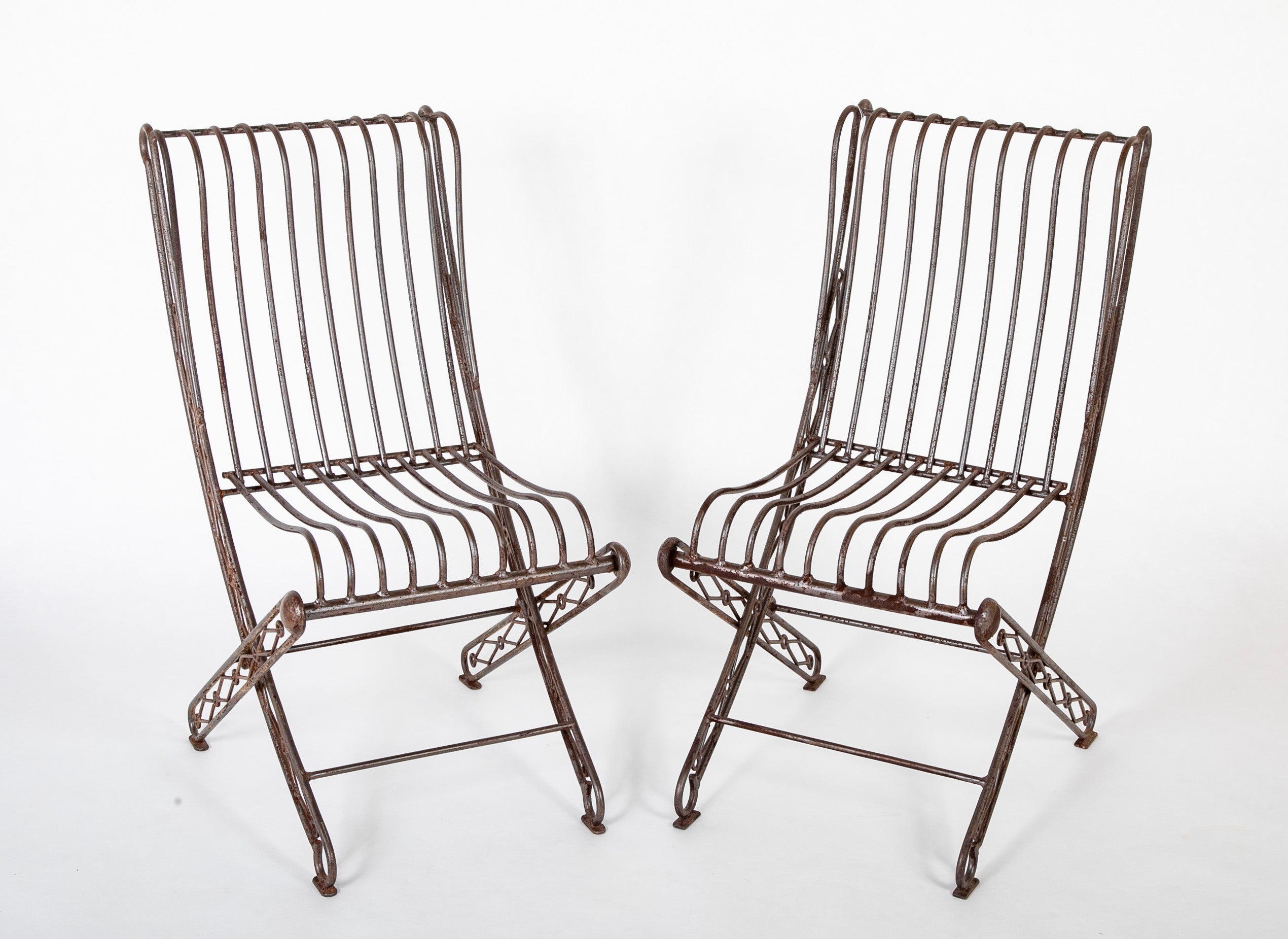 Pair of English Victorian Folding Garden Chairs of Iron