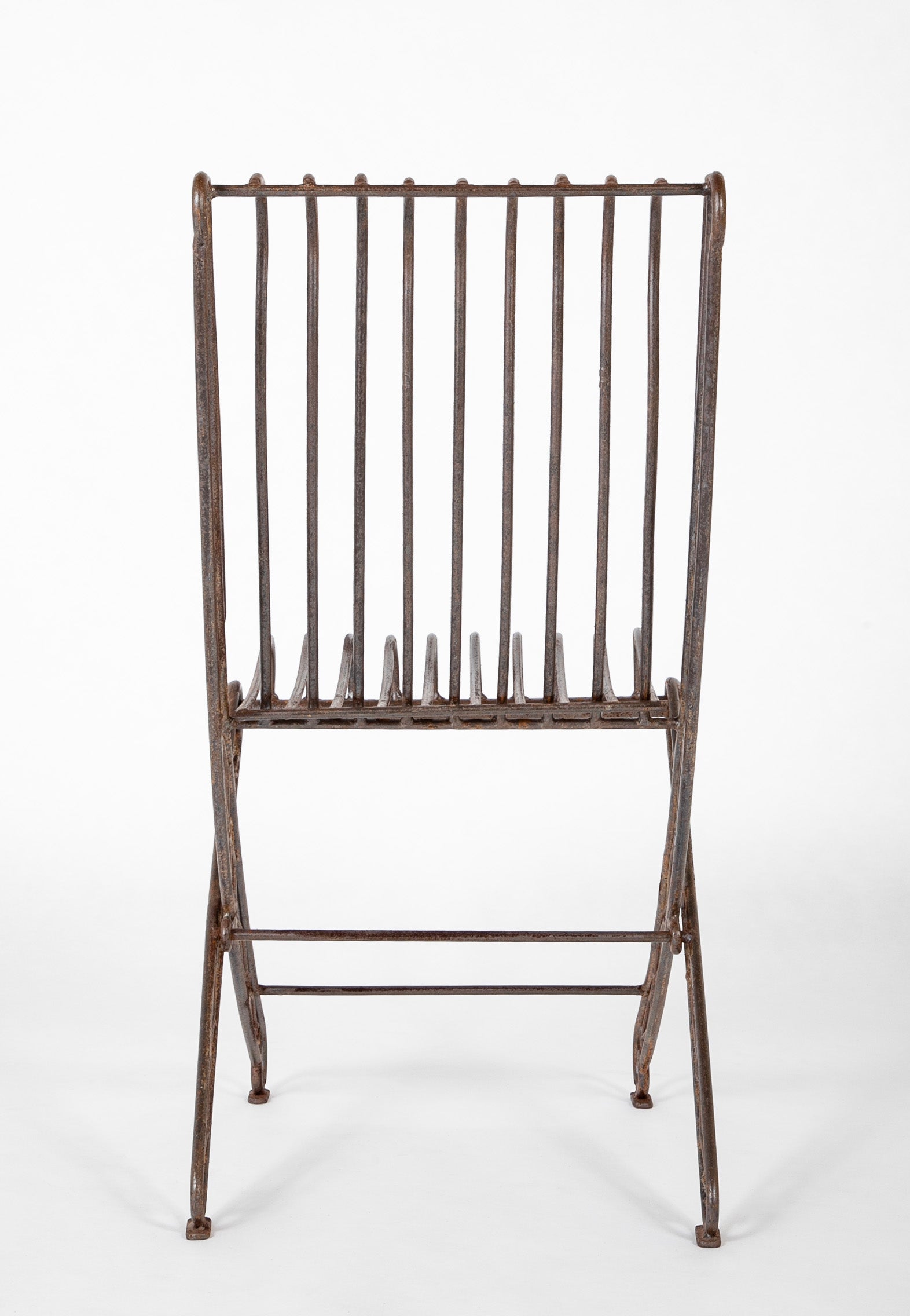 Pair of English Victorian Folding Garden Chairs of Iron