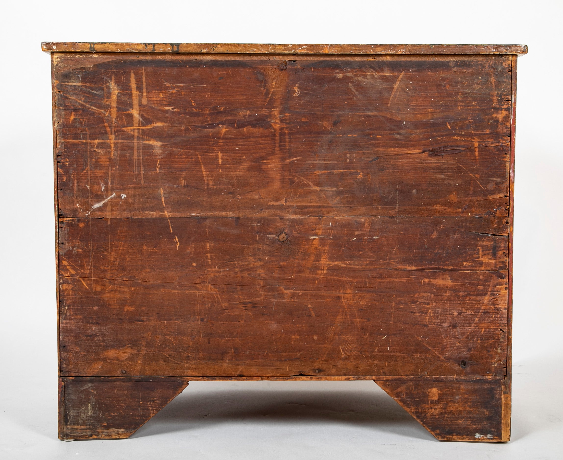 American Federal Bow Front Chest of Drawers with Faux Painted Decoration