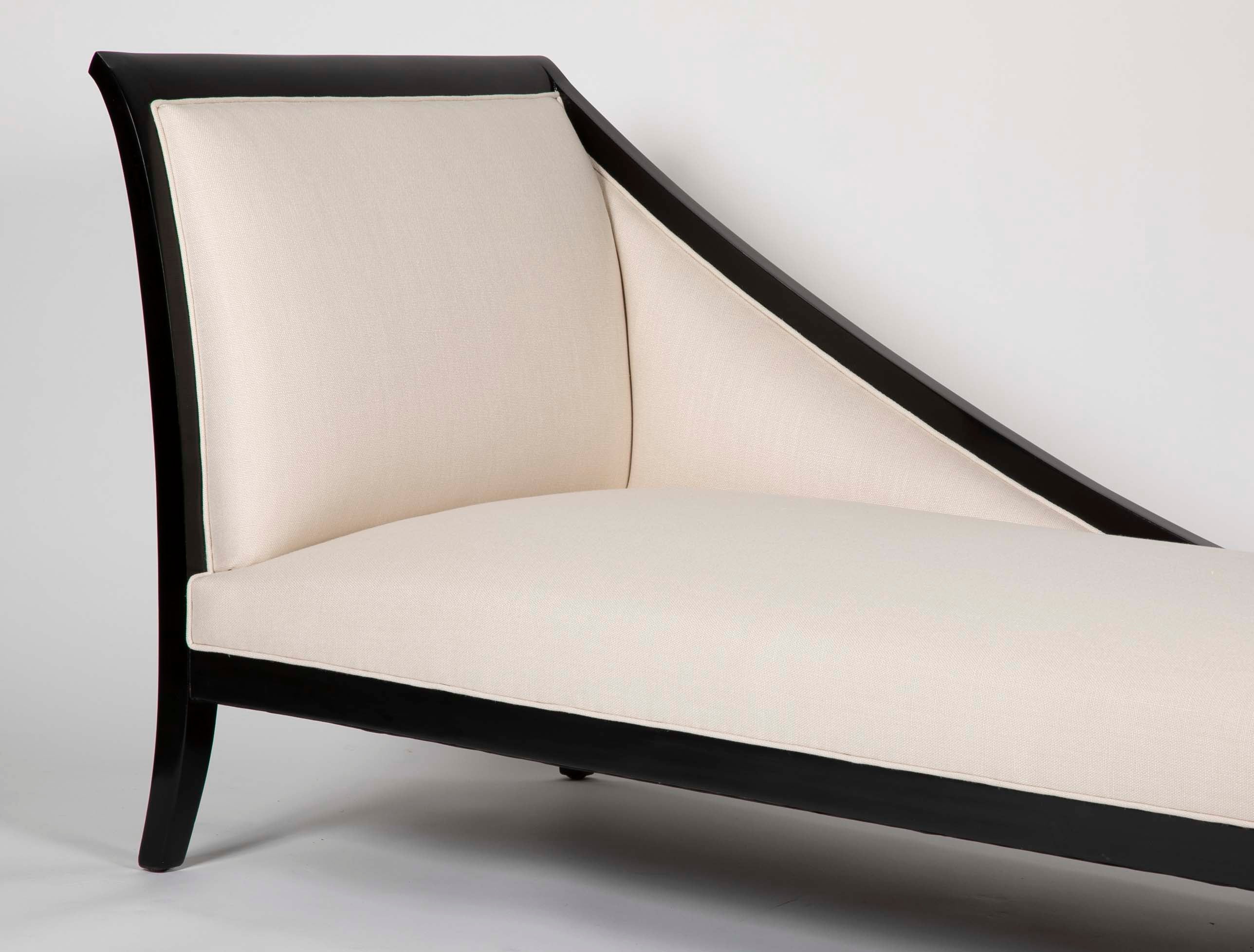 Art Deco French Ebonized Daybed with Graceful Lines