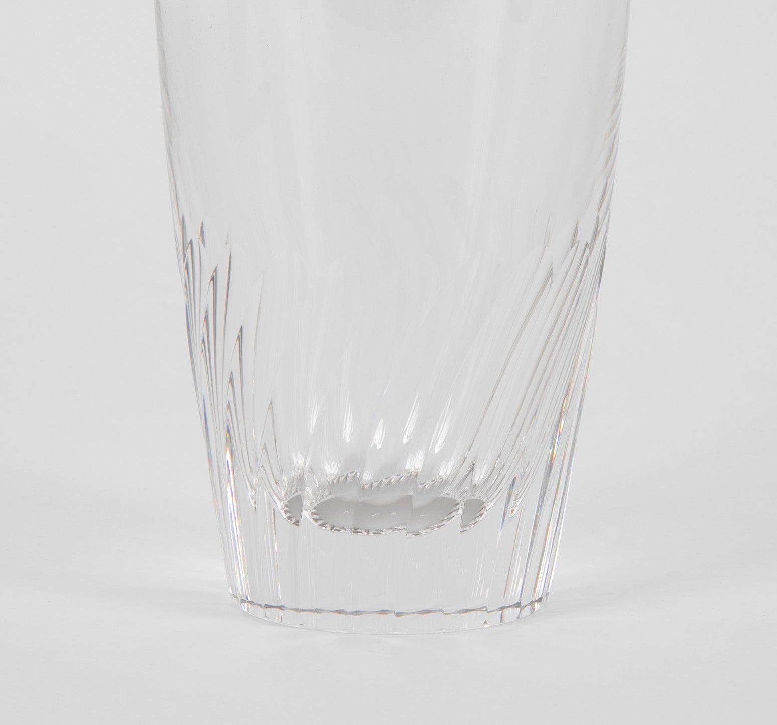 Steuben Crystal Decanter with Swirl Design to Base & Stopper