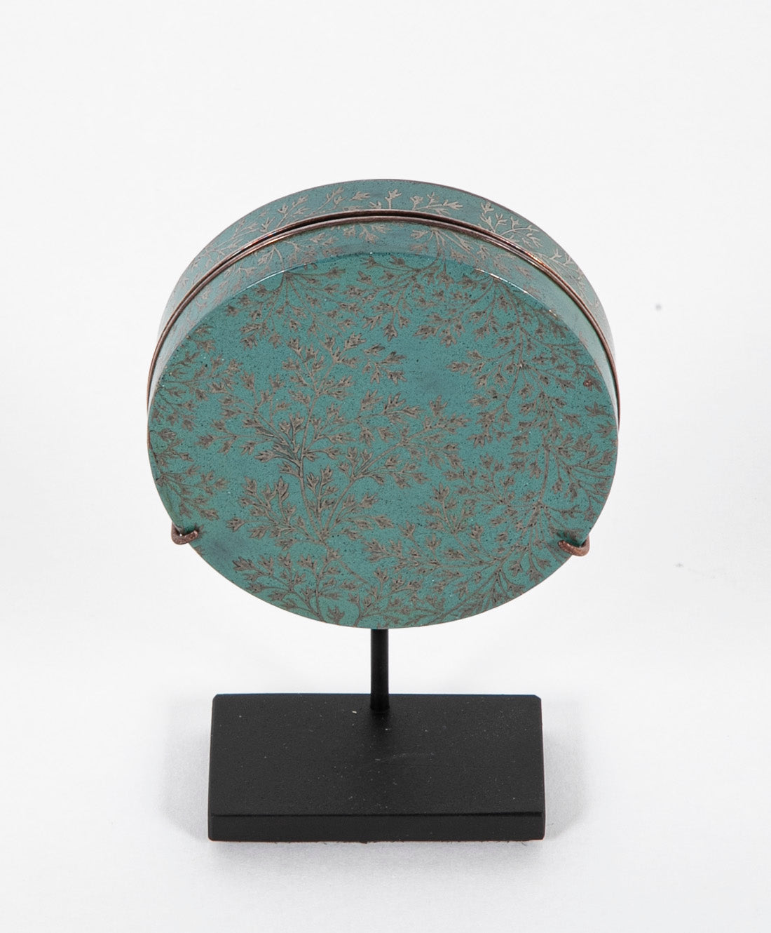 Japanese Lacquered Incense Box by Takamitsu