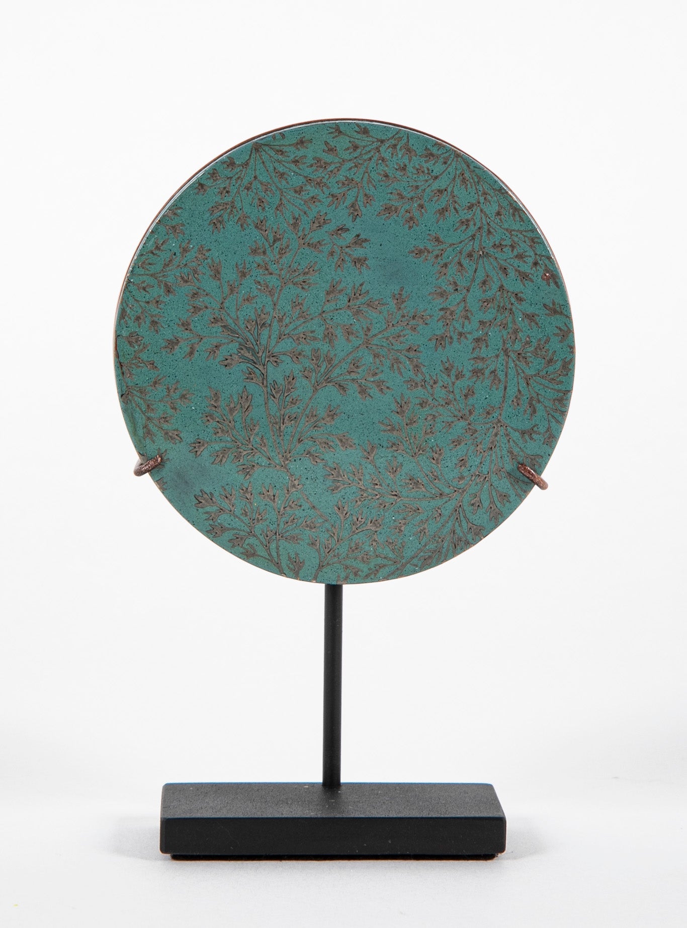 Japanese Lacquered Incense Box by Takamitsu