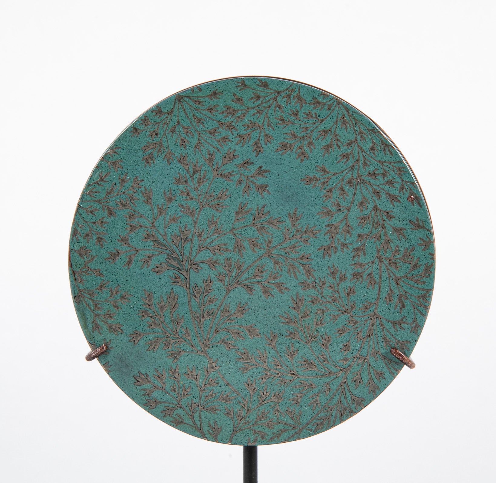 Japanese Lacquered Incense Box by Takamitsu