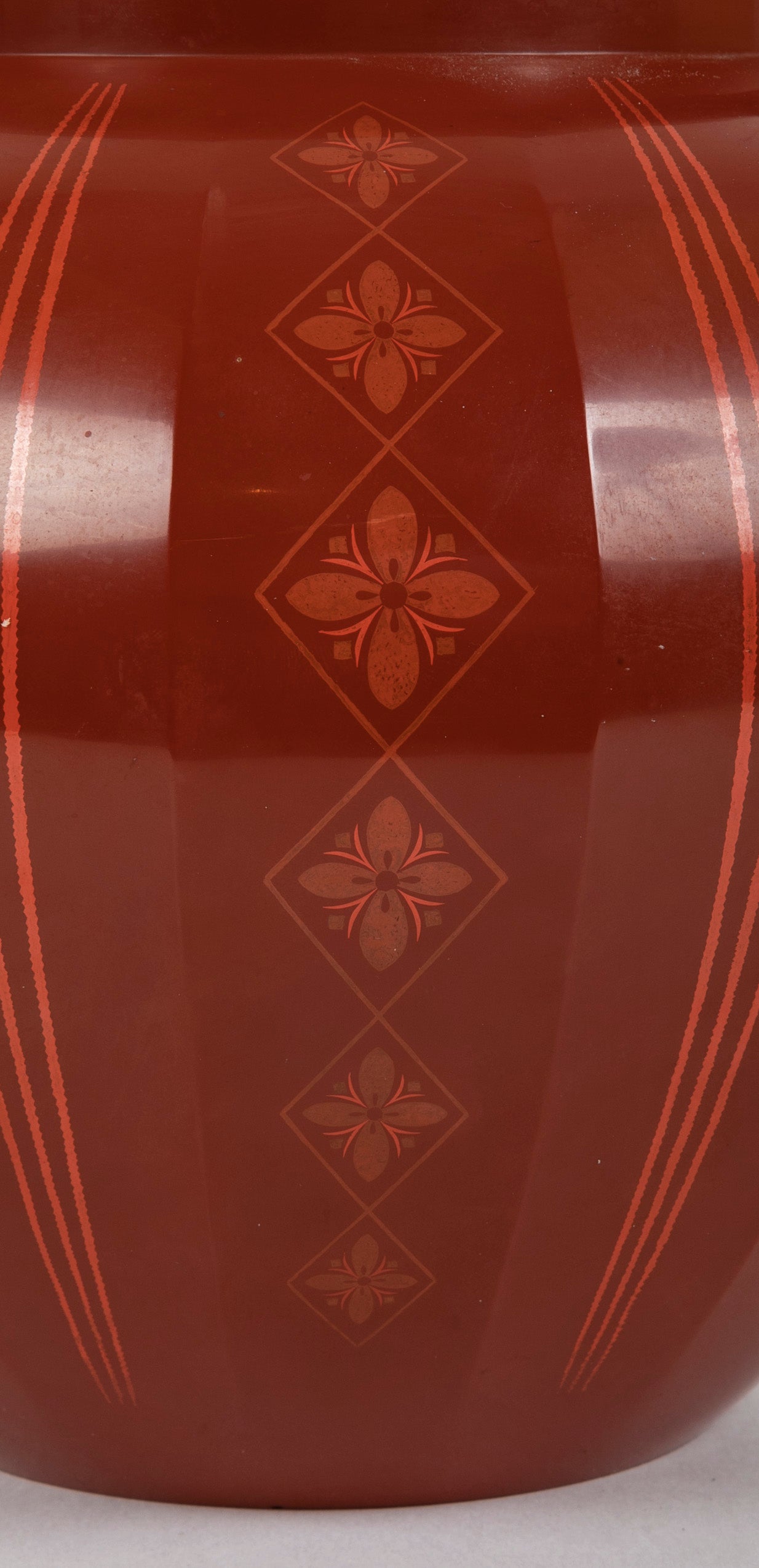 Large Japanese Red Lacquer Faceted Ginger Jar with Floral Design