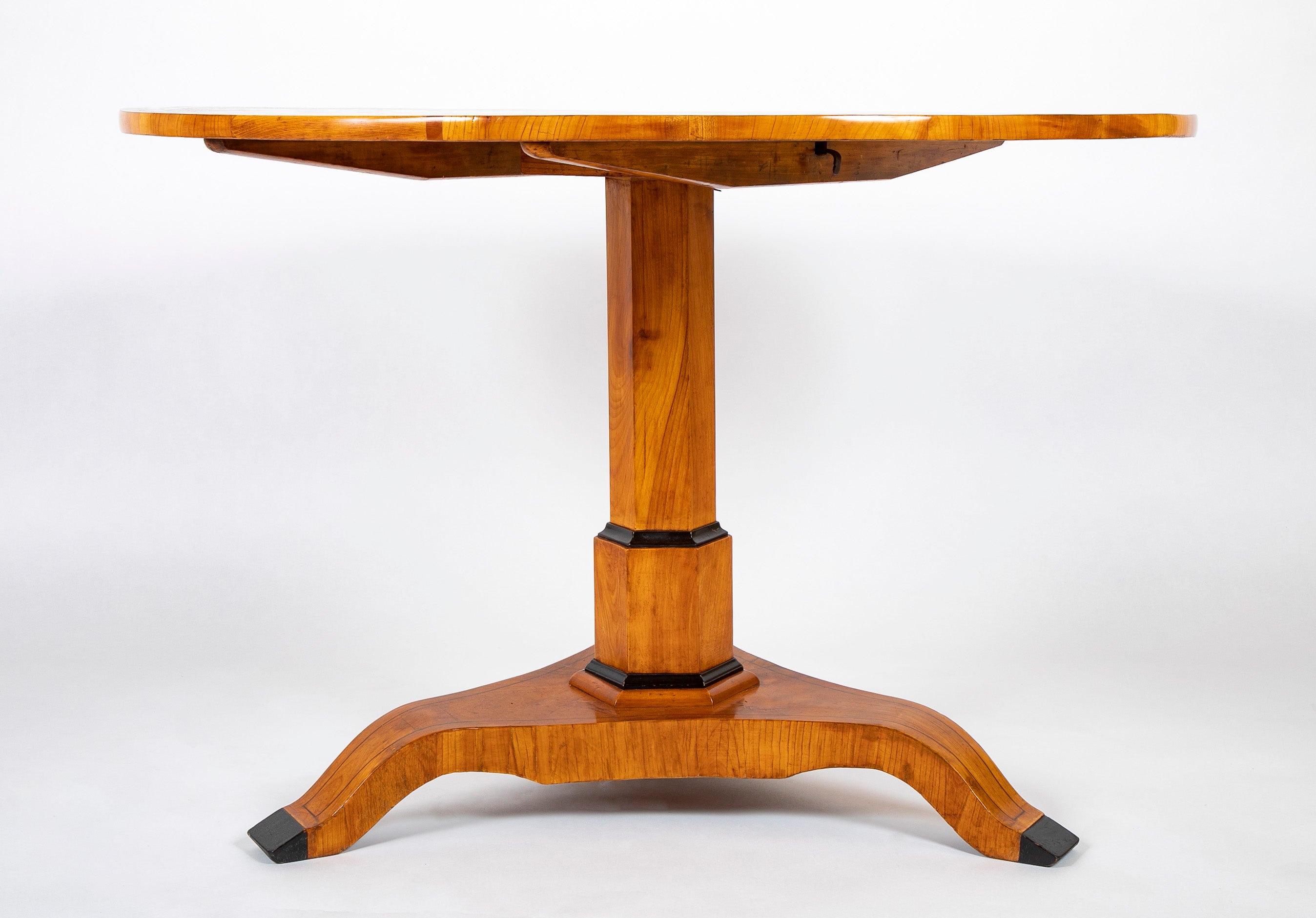Continental Biedermeier Center Table