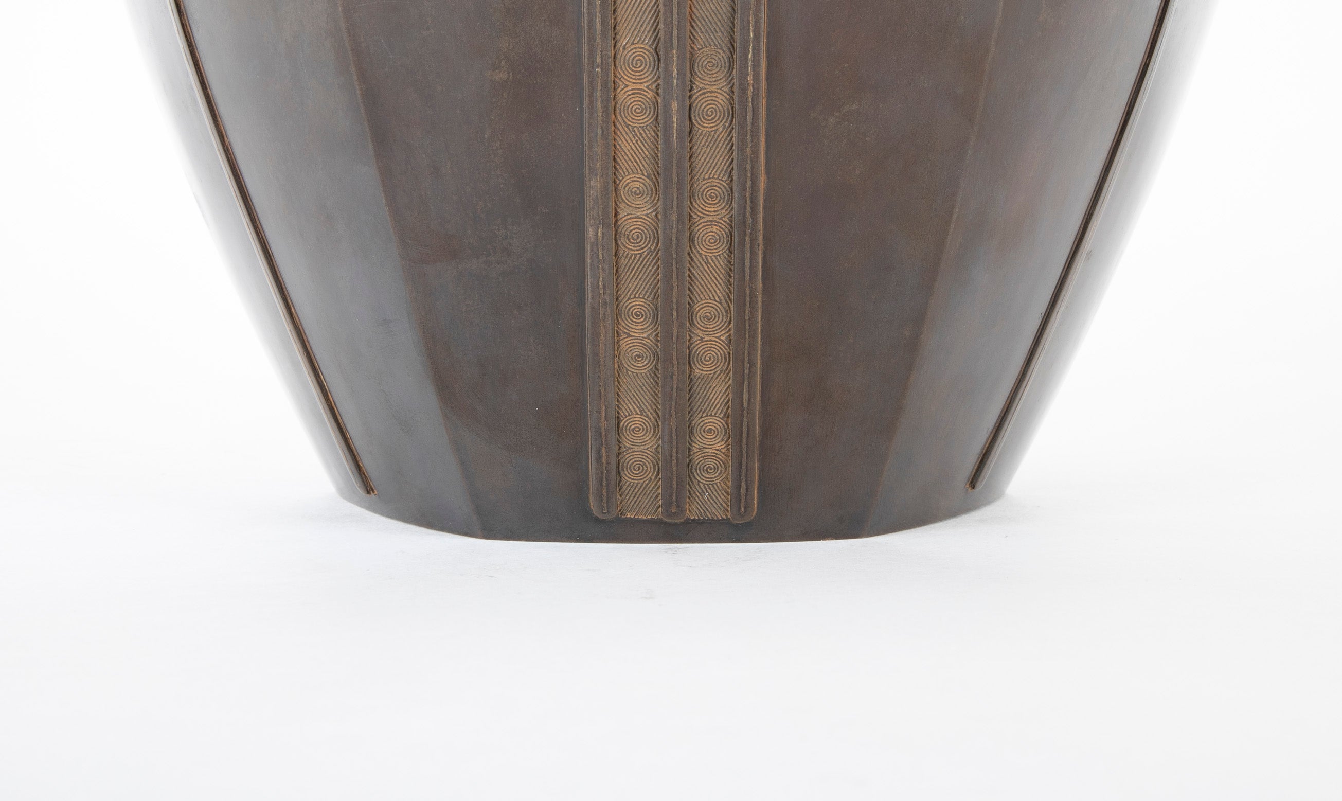 Large Bronze Six-Corned Flower Vase with Chain Pattern by Aida Tomiyasu