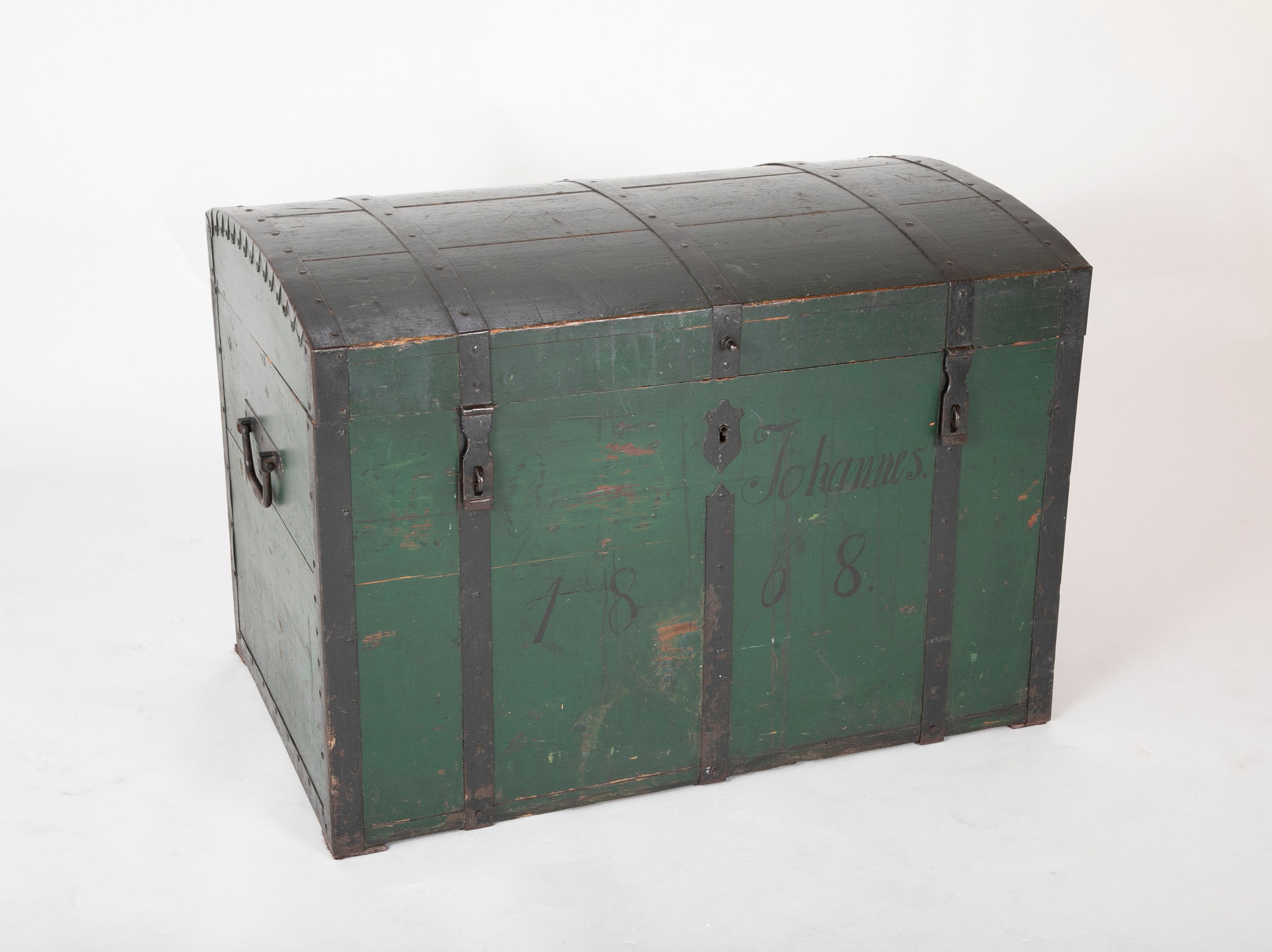 Green Iron Strap Trunk