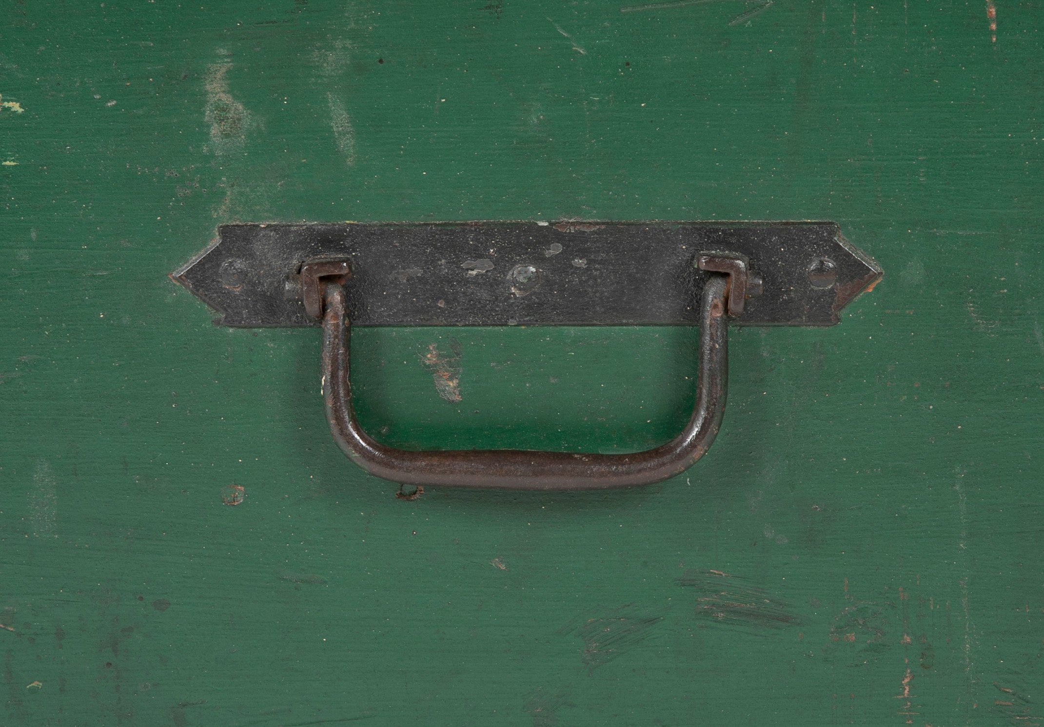 Green Iron Strap Trunk